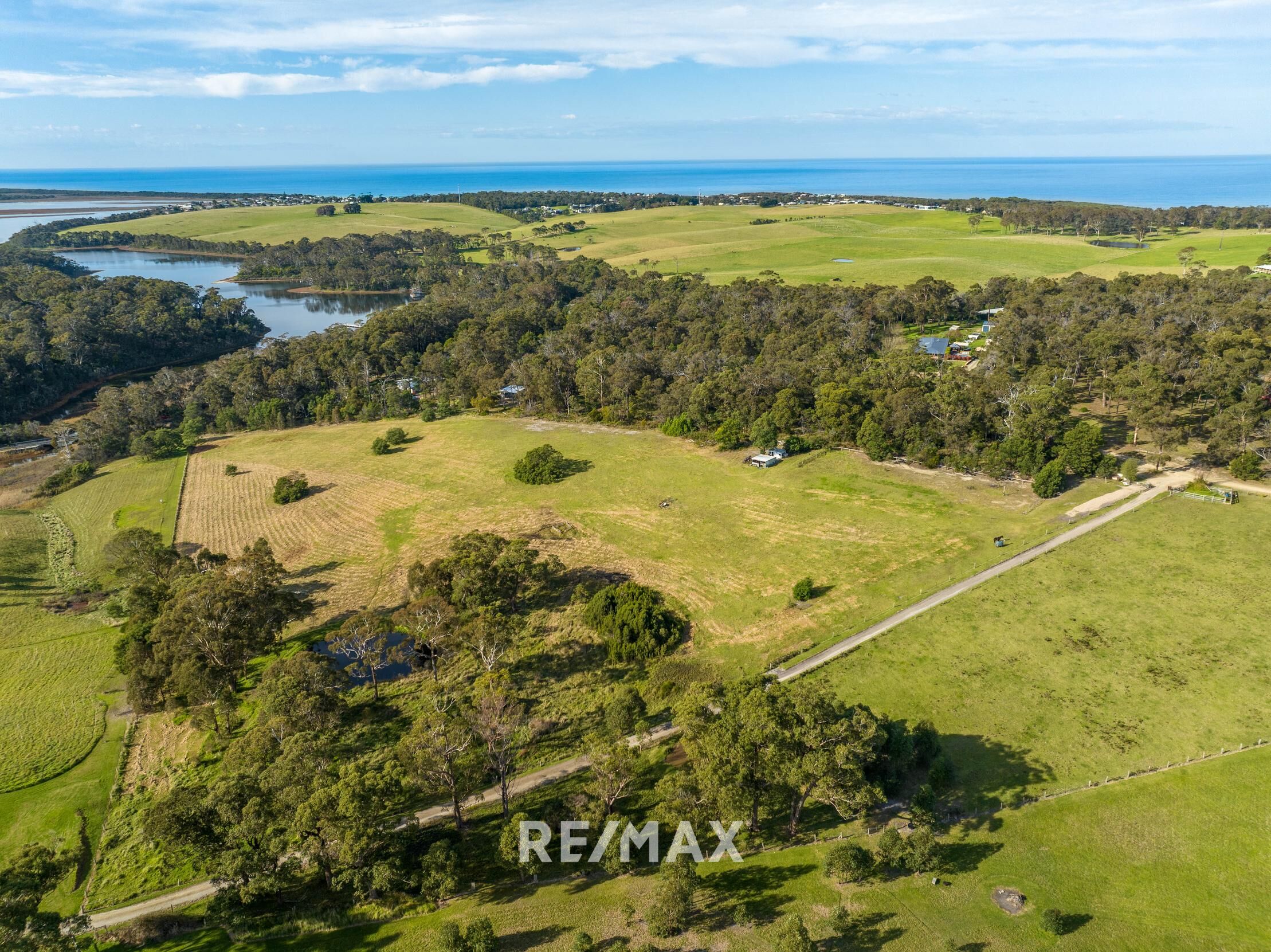 1-bedroom unit at 11 Hendersons Lane, Toorloo Arm, Vic, 3909, East Gippsland, Victoria