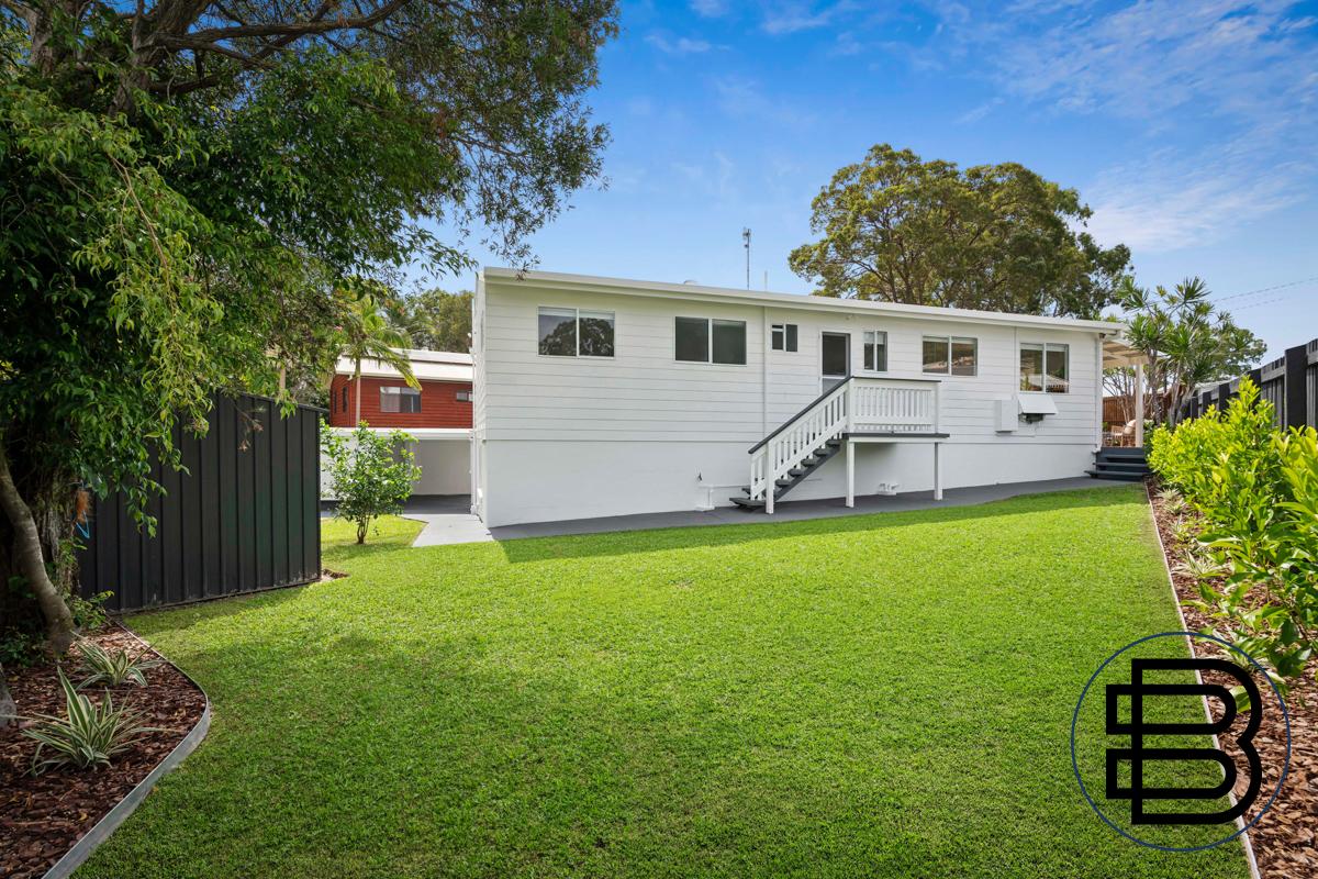 3-bedroom house at 19 Val Crescent, Noosaville, QLD 4566, Noosa, Queensland