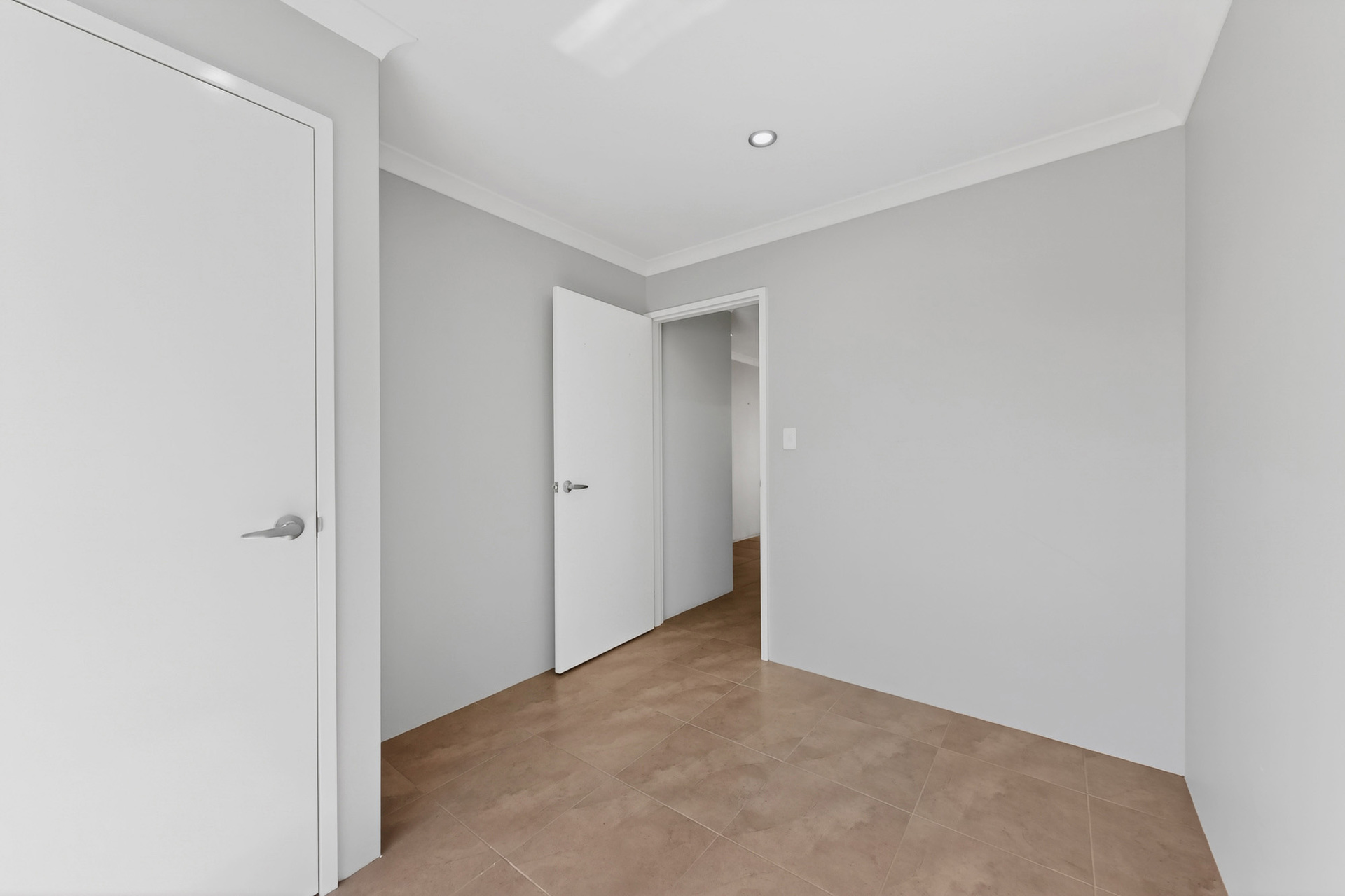 12 TOLEDO DRIVE, Hocking WA 6065 - Image 9
