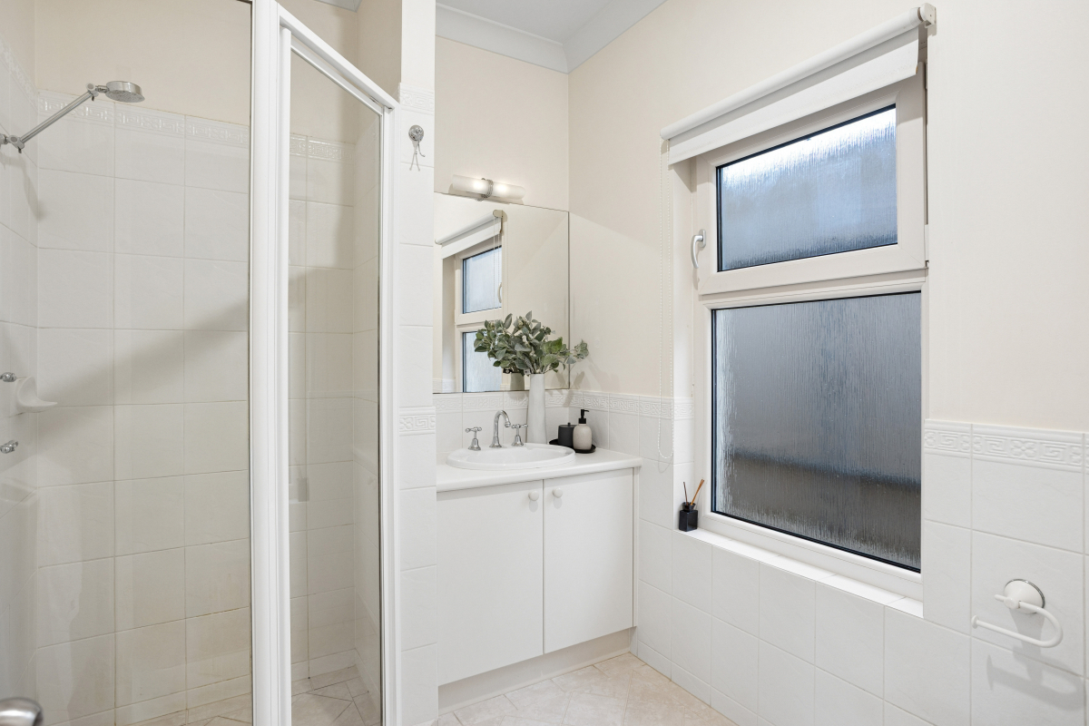 3-bedroom house at 48 Sandalwood Crescent, Flagstaff Hill, SA 5159, Onkaparinga, South Australia