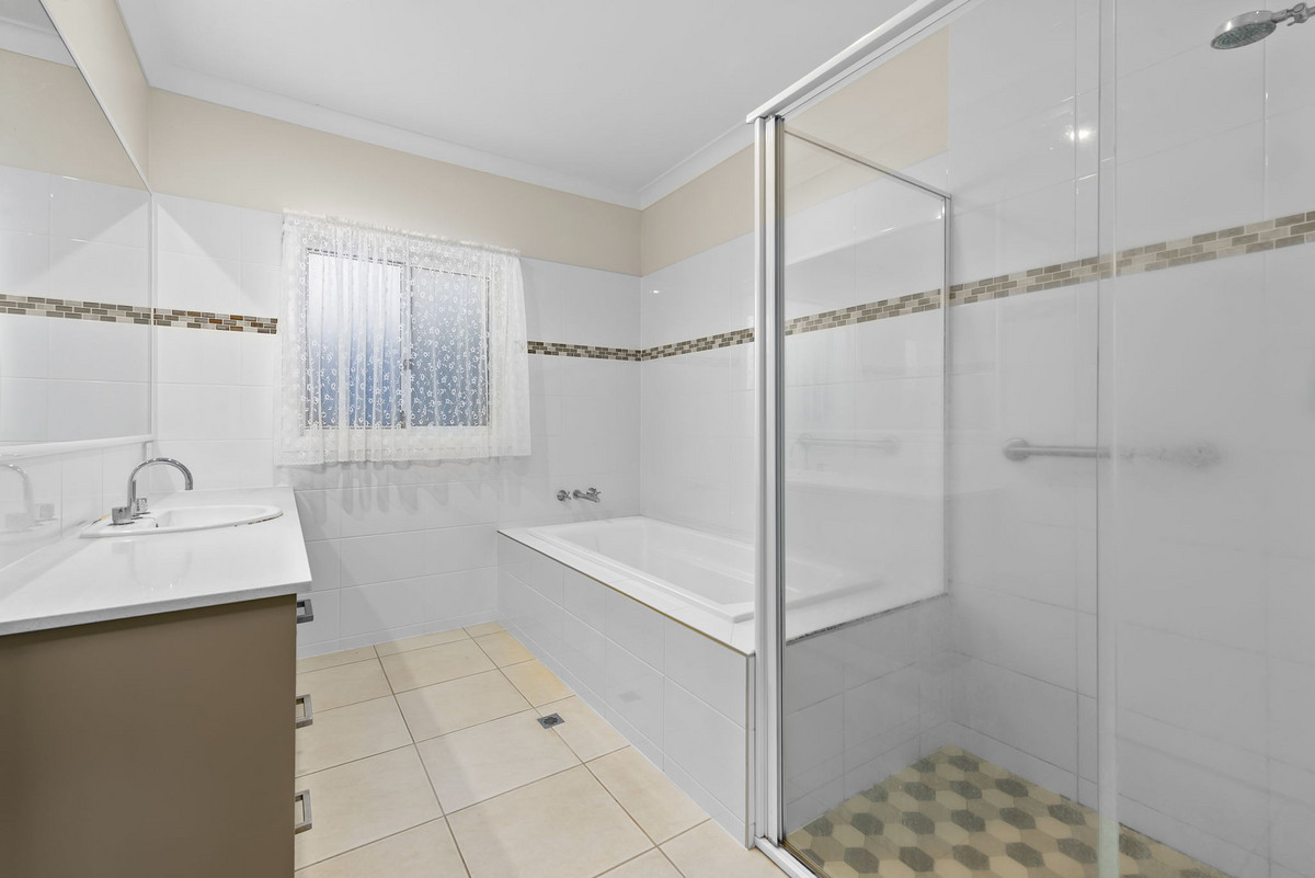 32 COLLIER STREET, Rangeville QLD 4350 - Image 7
