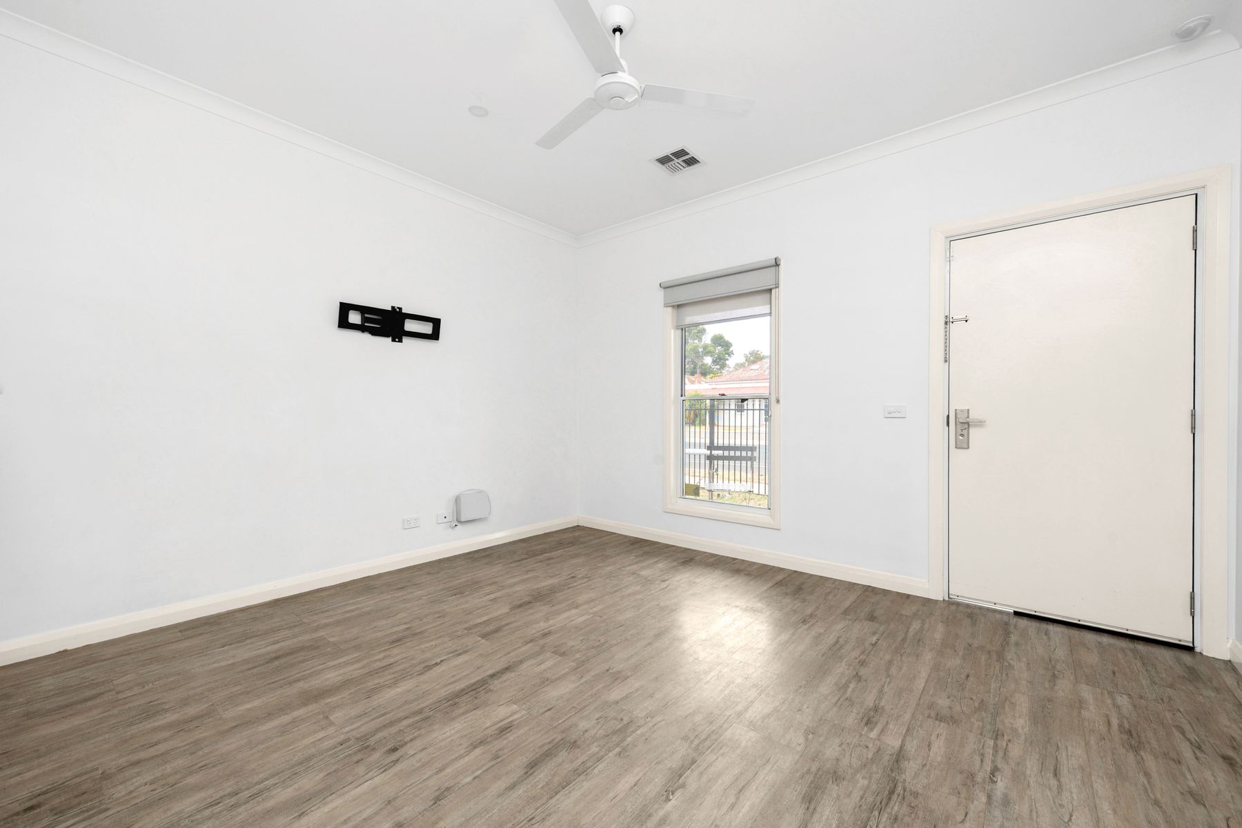 2-bedroom house at 357 NAPIER STREET, White Hills VIC 3550, Greater Bendigo, Victoria