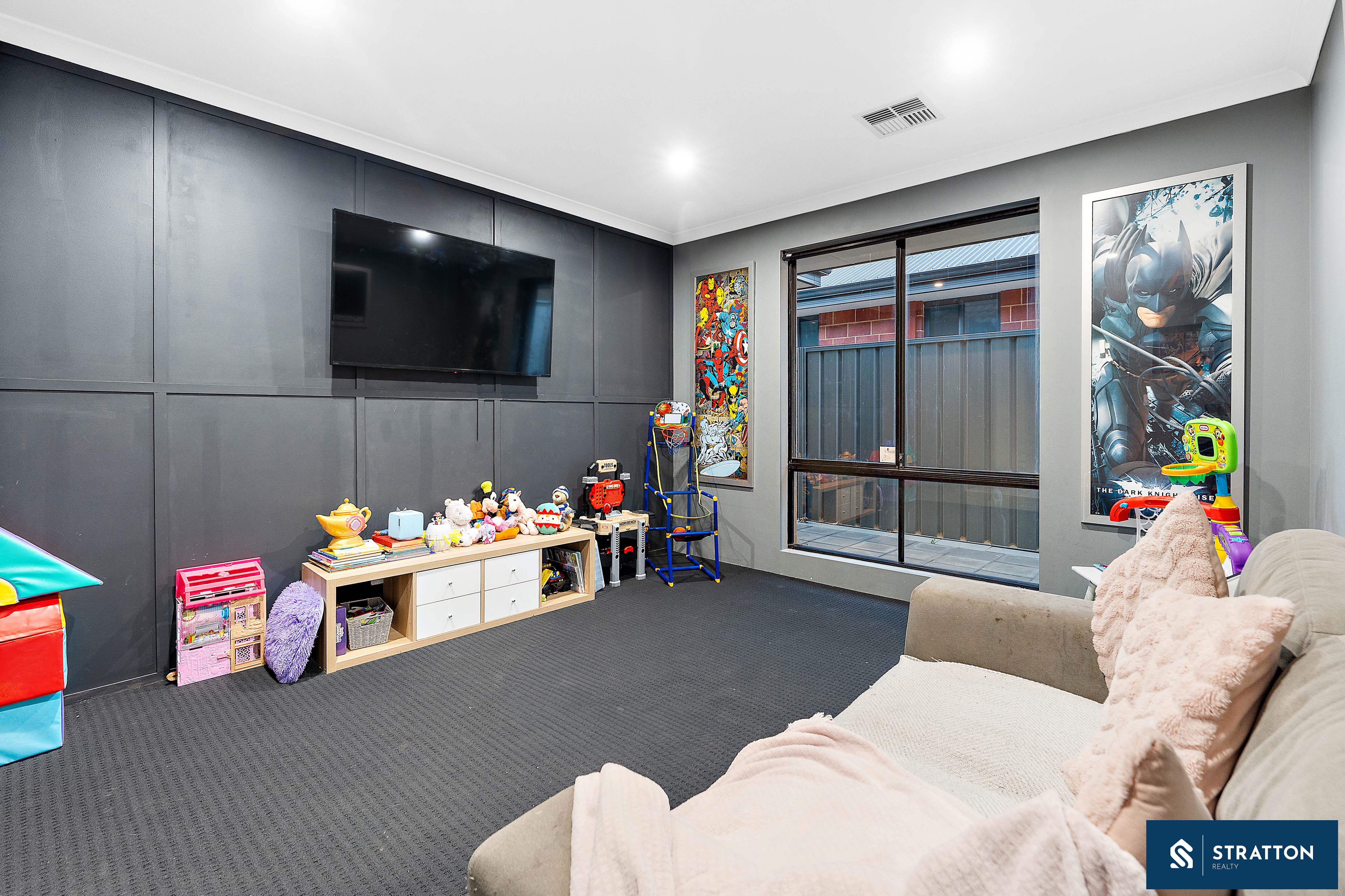 4-bedroom house at 17 Macintyre View, Hilbert, WA 6112, Armadale, Western Australia