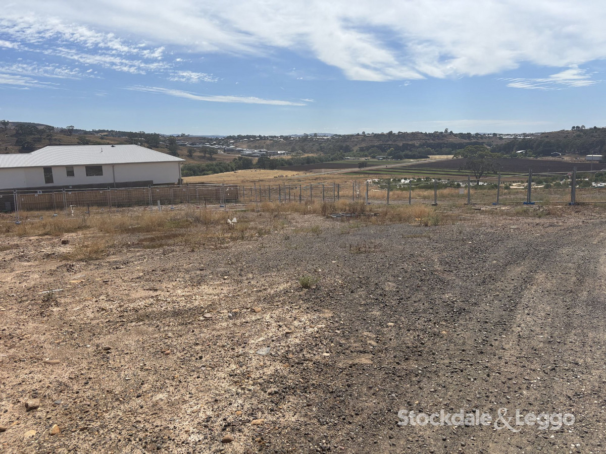 302 Yellow Gum Way, Maddingley, Vic, 3340 - Image 6