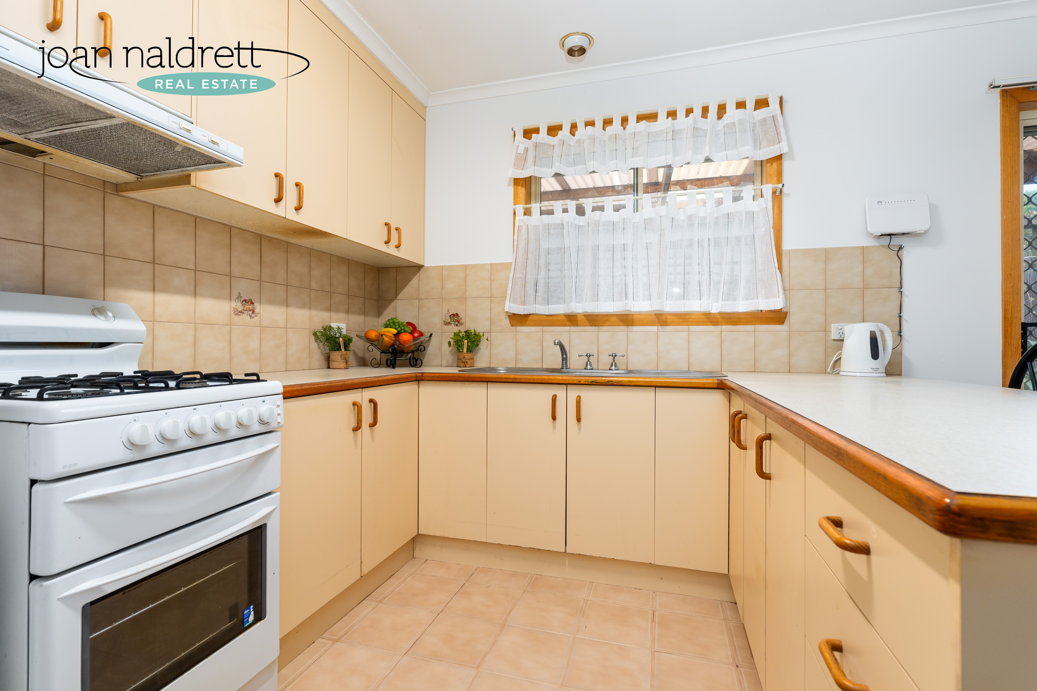 UNIT 2 18 DONELLY AVENUE, West Wodonga VIC 3690 - Image 4