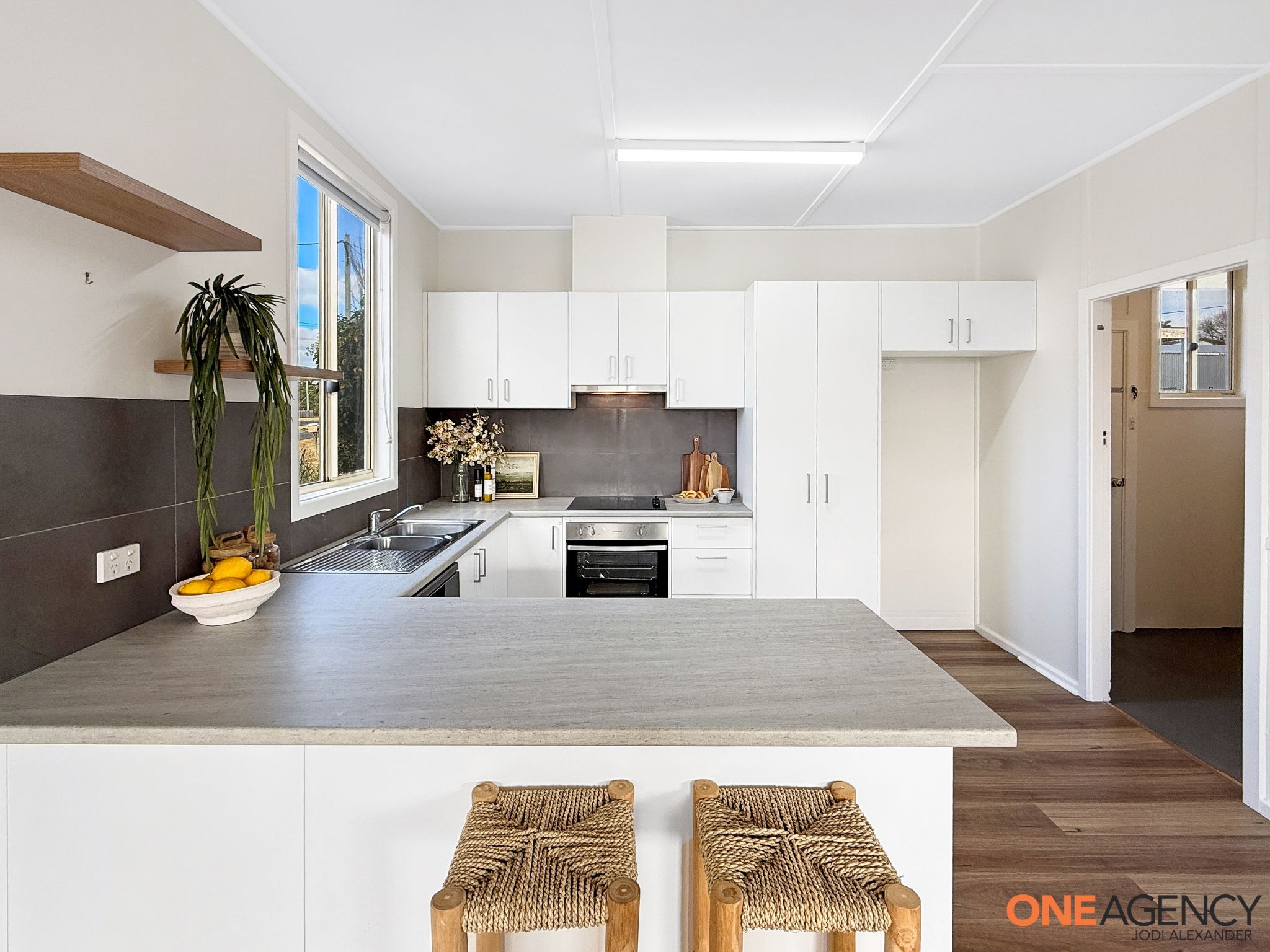 10 BOOGEN PLACE, Cooma NSW 2630 - Image 6