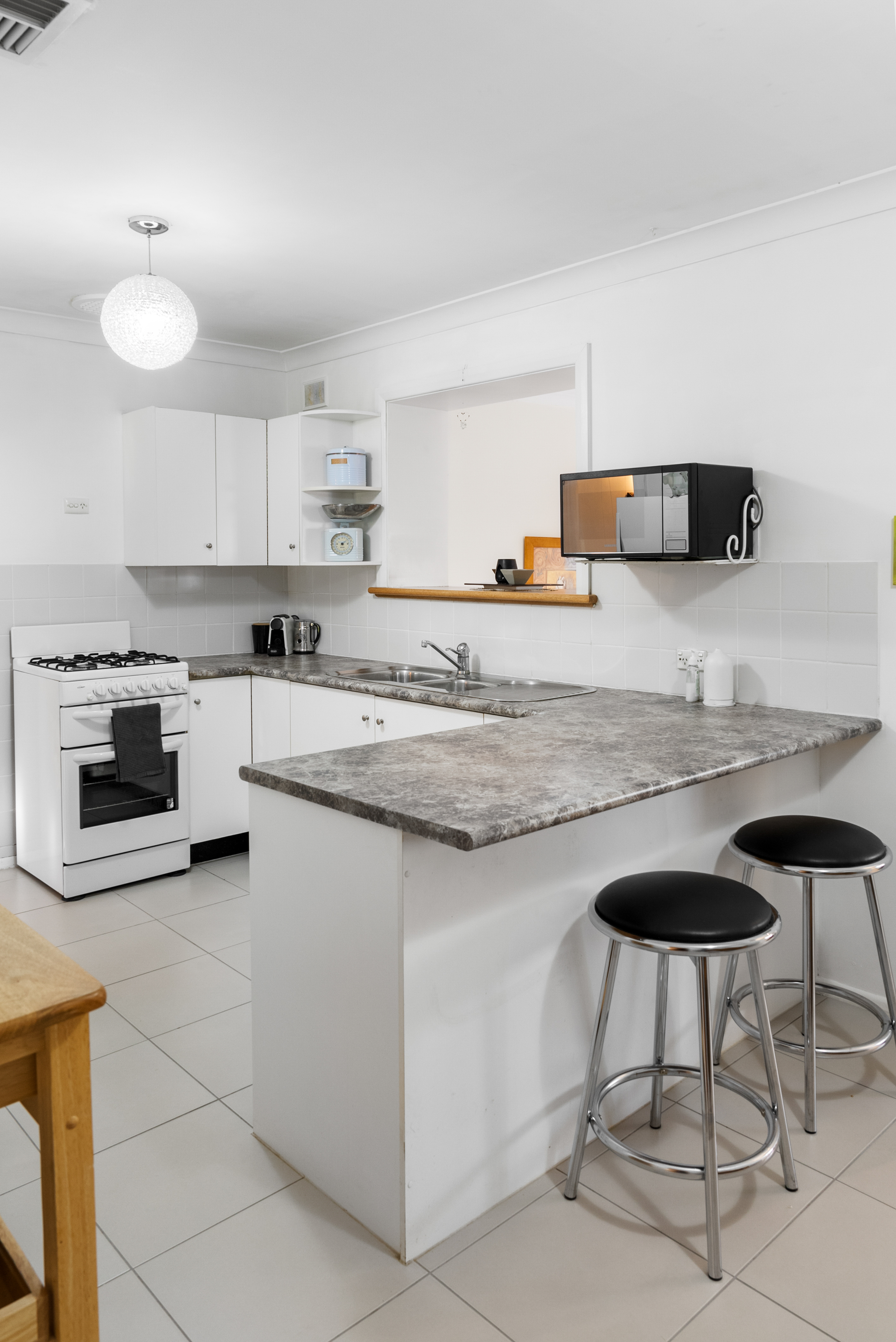 43 FLOCKHART AVENUE, Valley View SA 5093 - Image 6