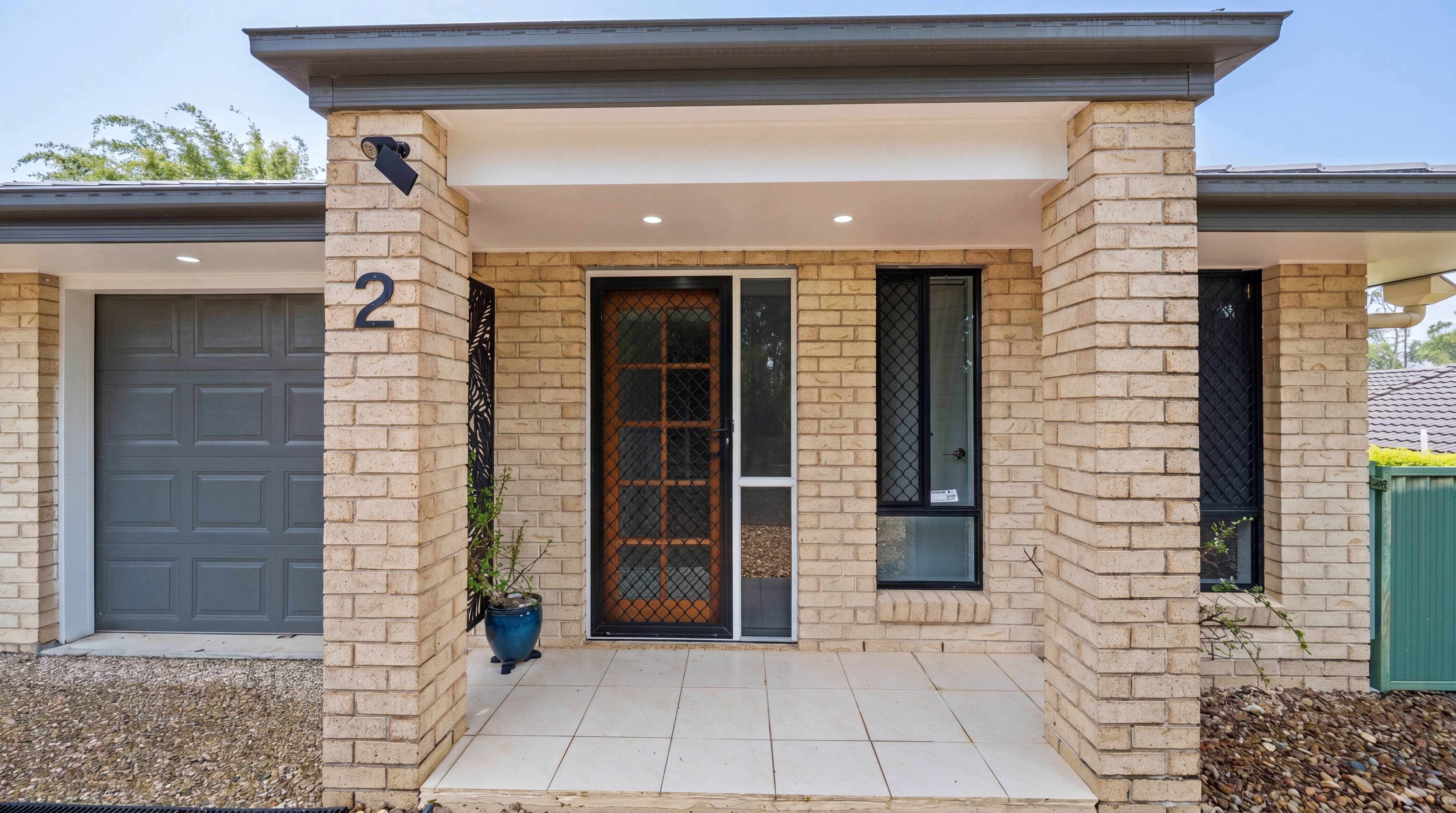 2 16 PENRHYN STREET, PACIFIC PINES QLD 4211 - Image 3