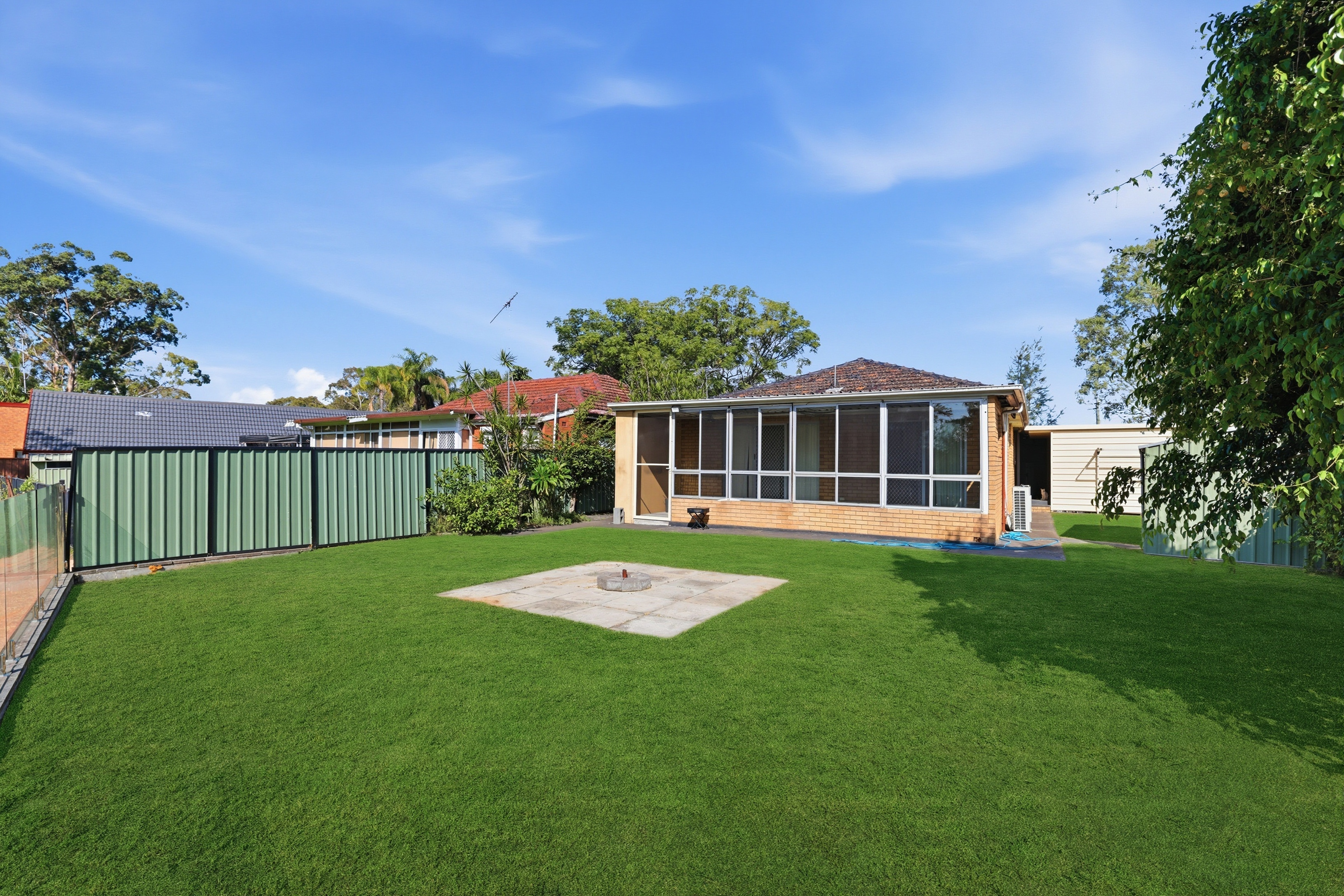 1 HIND PLACE, Chipping Norton NSW 2170 - Image 3