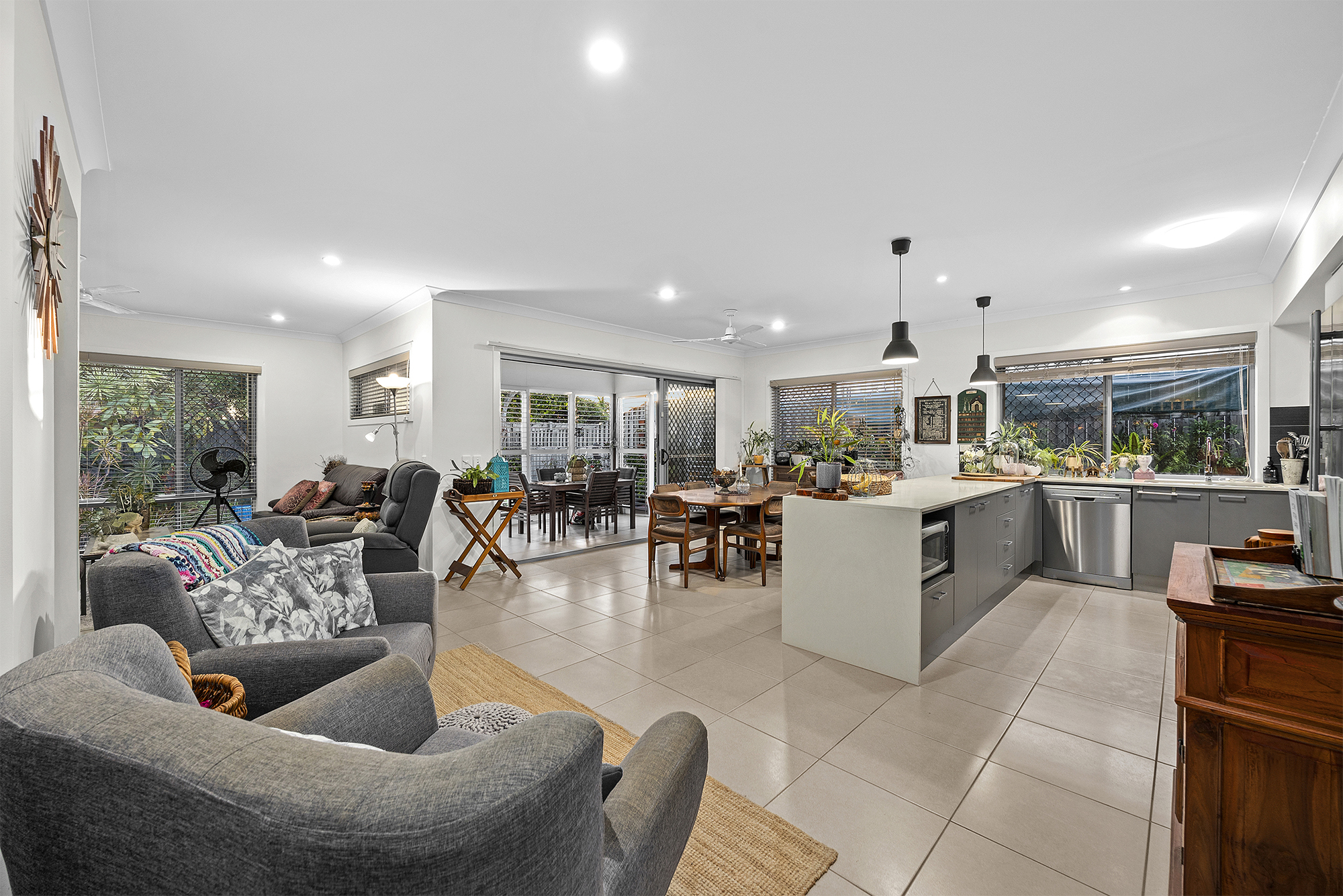 96 O'DOHERTY CIRCUIT, Nudgee QLD 4014 - Image 3