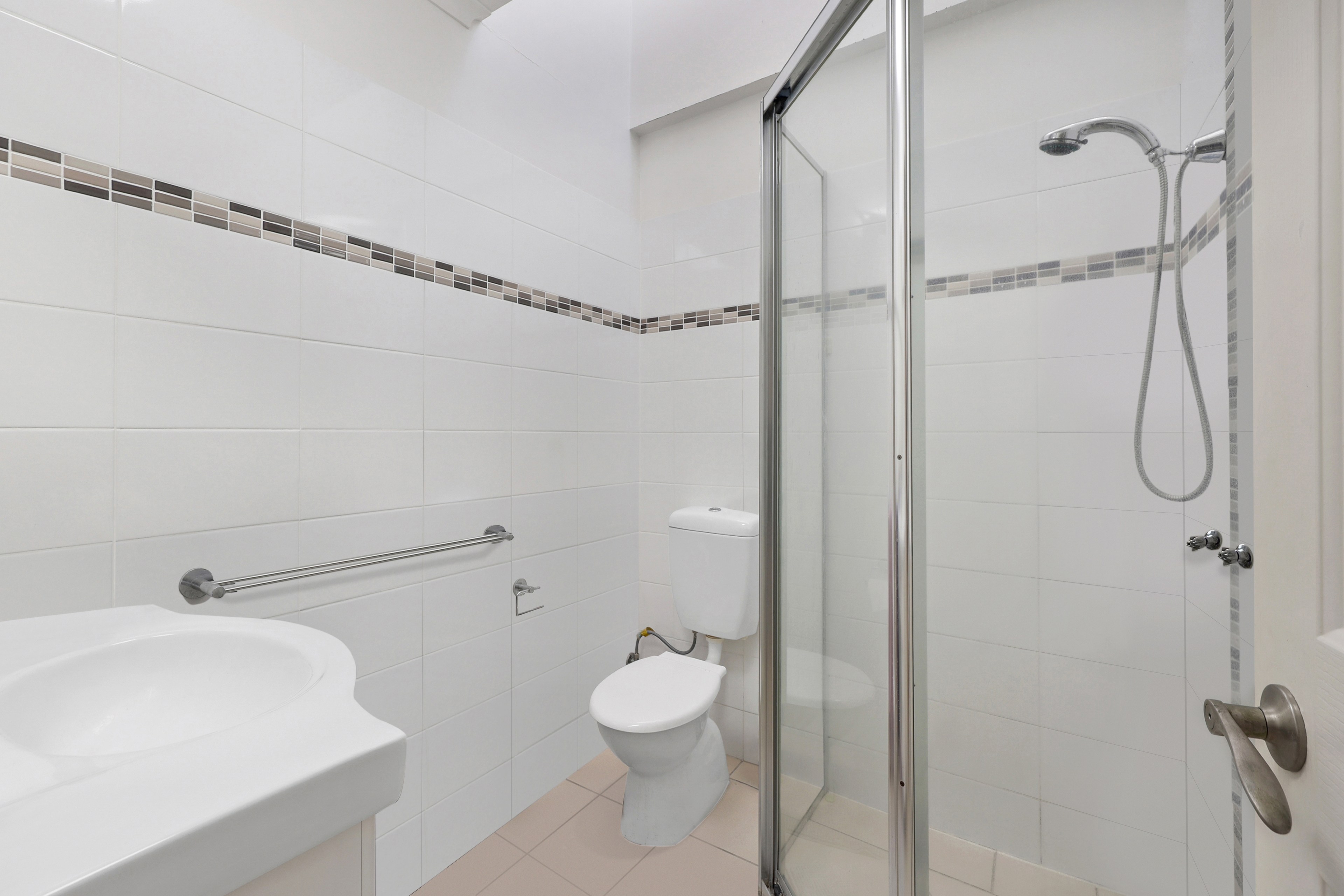 2/1 Symons Street, South Mackay, QLD 4740 - Image 7