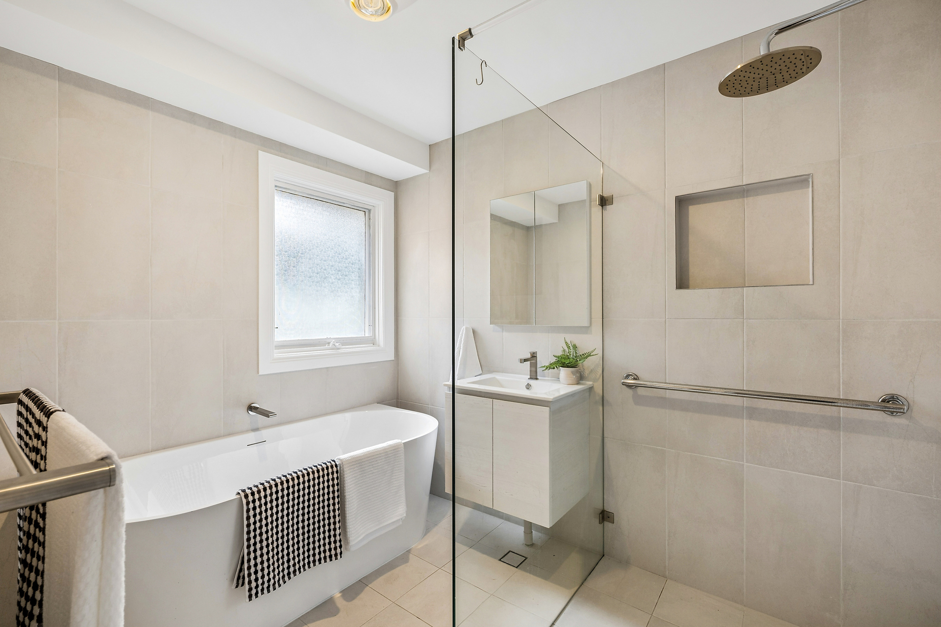 24 MINNI HA HA ROAD, Katoomba NSW 2780 - Image 8