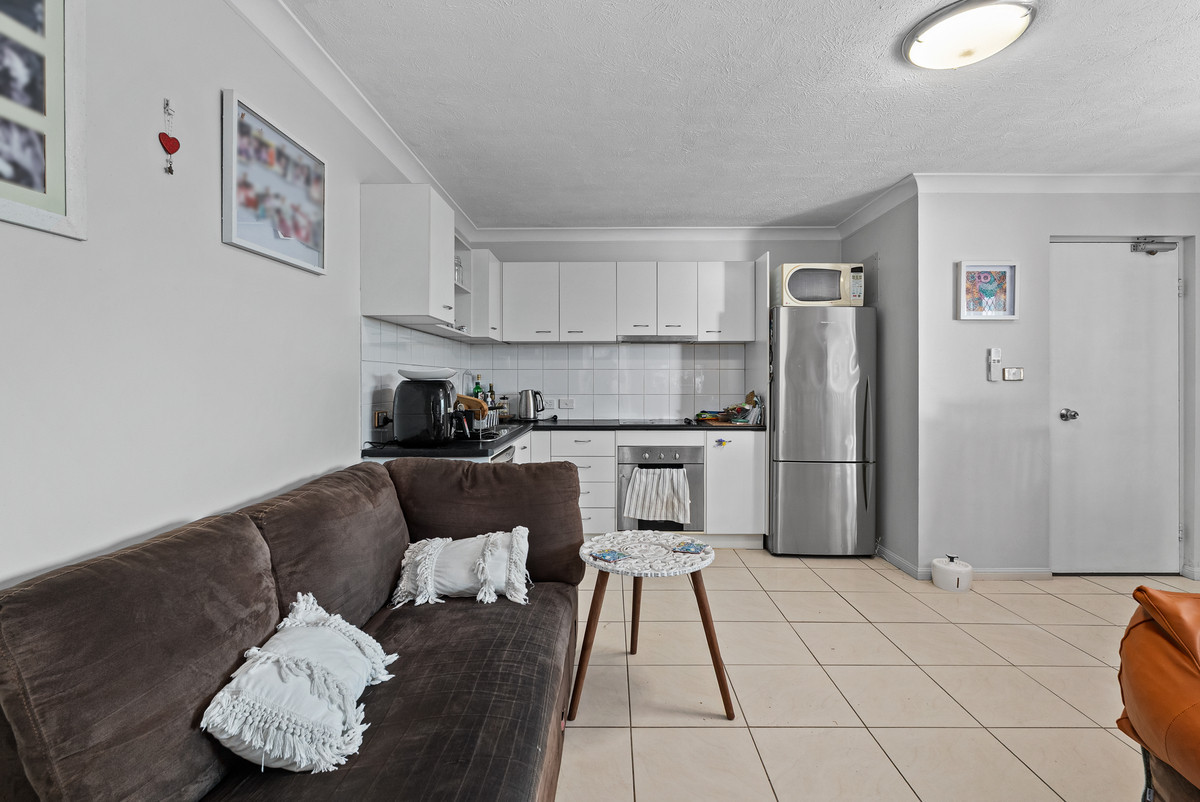1 12 ROWELL STREET, ZILLMERE QLD 4034 - Image 10