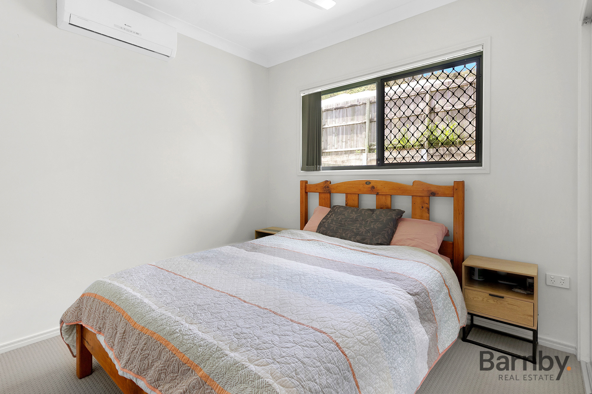 5-bedroom unit at 5 Esther Place, Nambour, QLD 4560, Sunshine Coast, Queensland