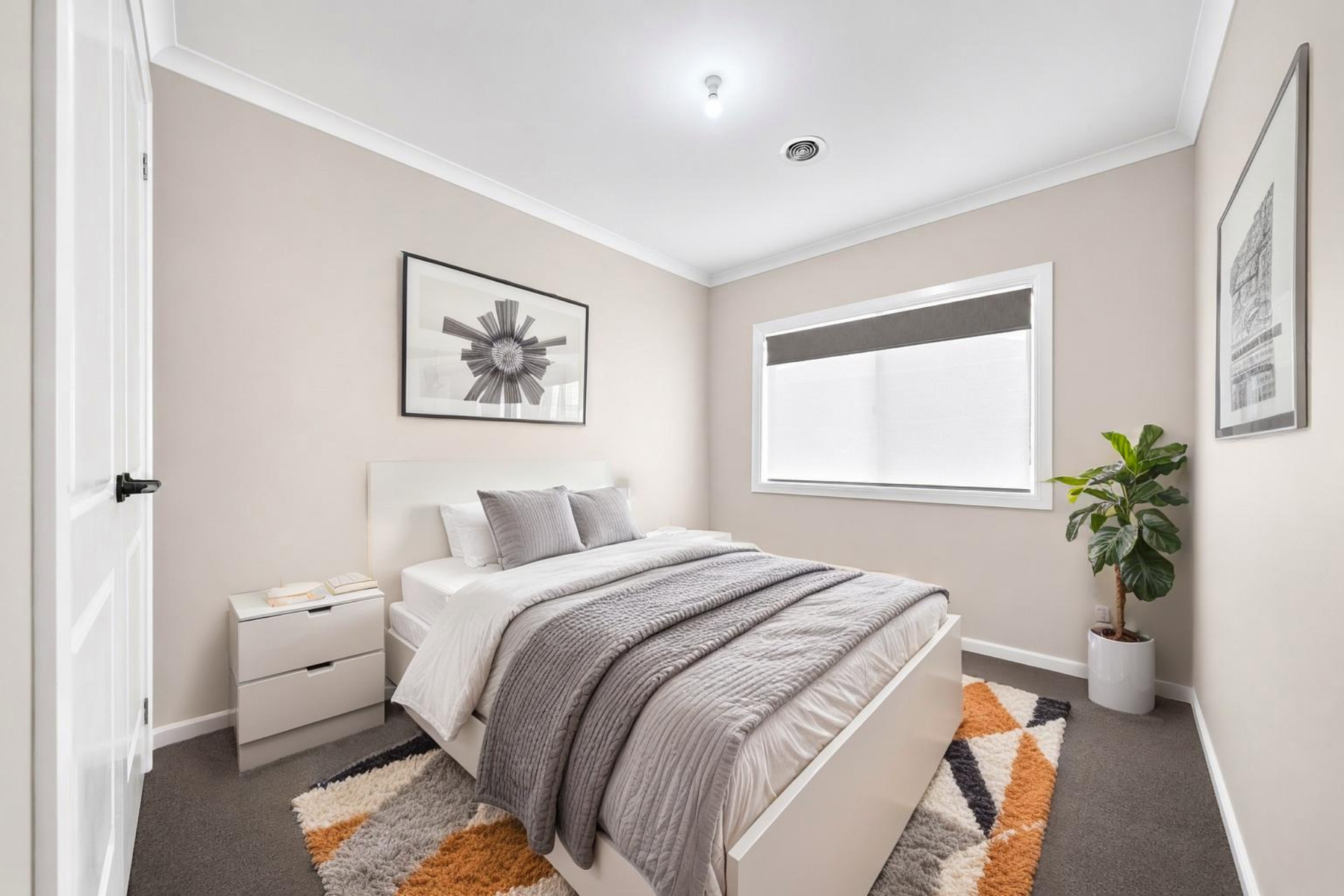 51 Mcewan Drive, Cranbourne East, VIC 3977 - Image 10