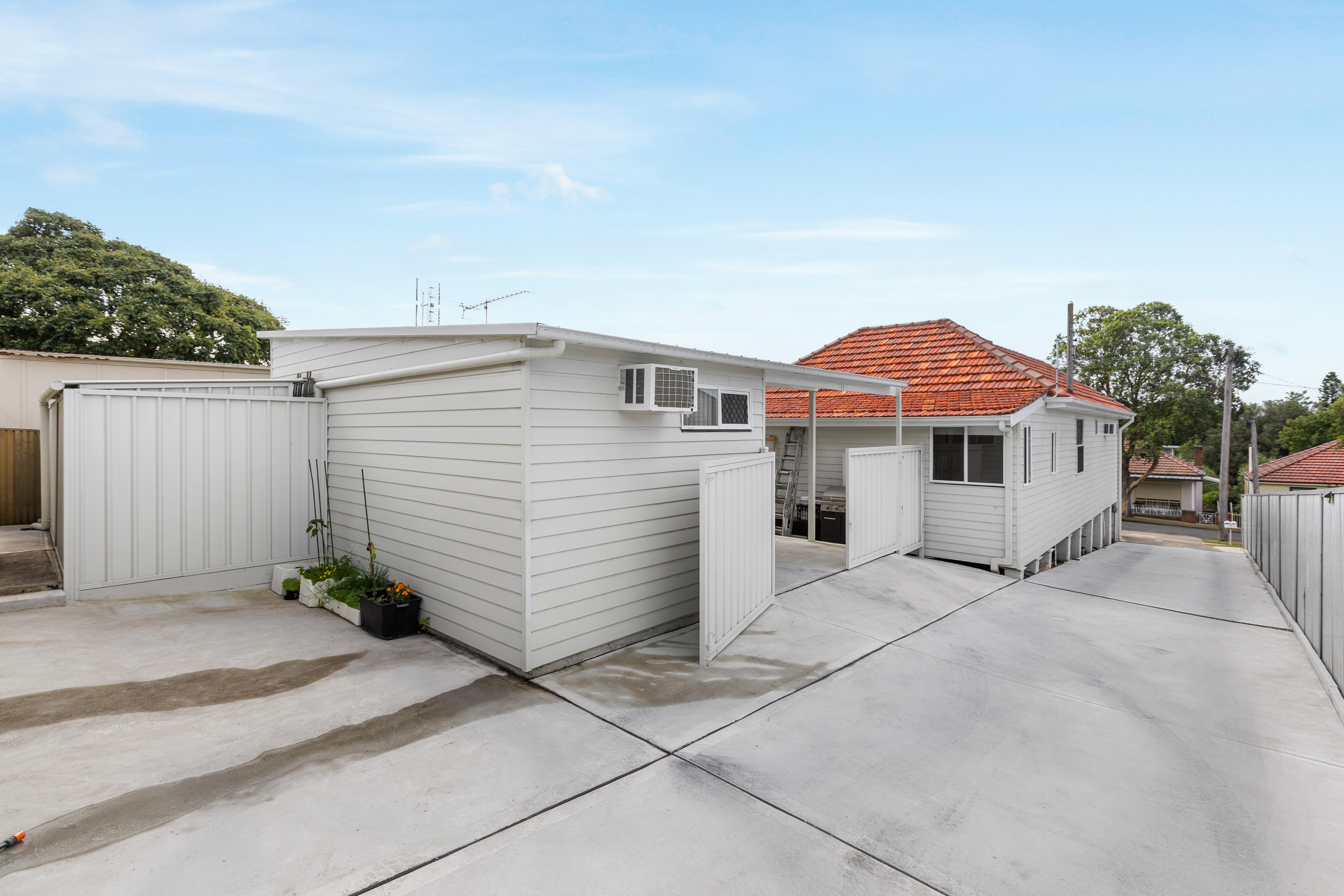 6-bedroom house at 118 BROOKS STREET, Rutherford NSW 2320, Maitland, New South Wales