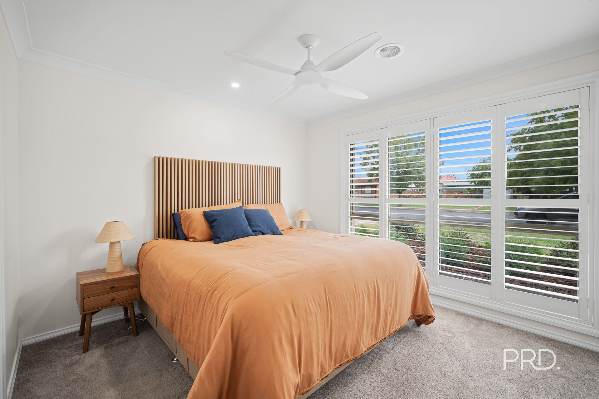 22 Karoom Drive, Glenfield Park, NSW 2650 - Image 9