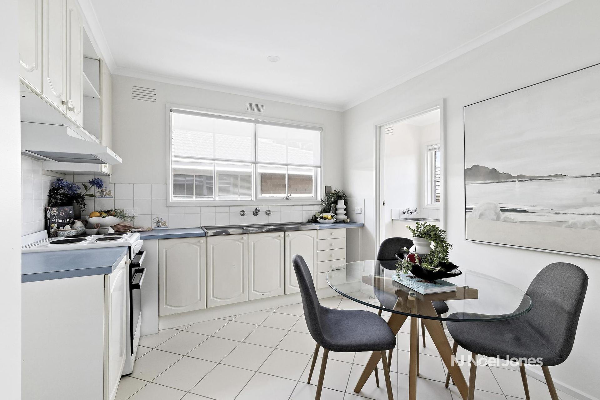 UNIT 5 15 WICKHAM AVENUE, Forest Hill VIC 3131 - Image 4