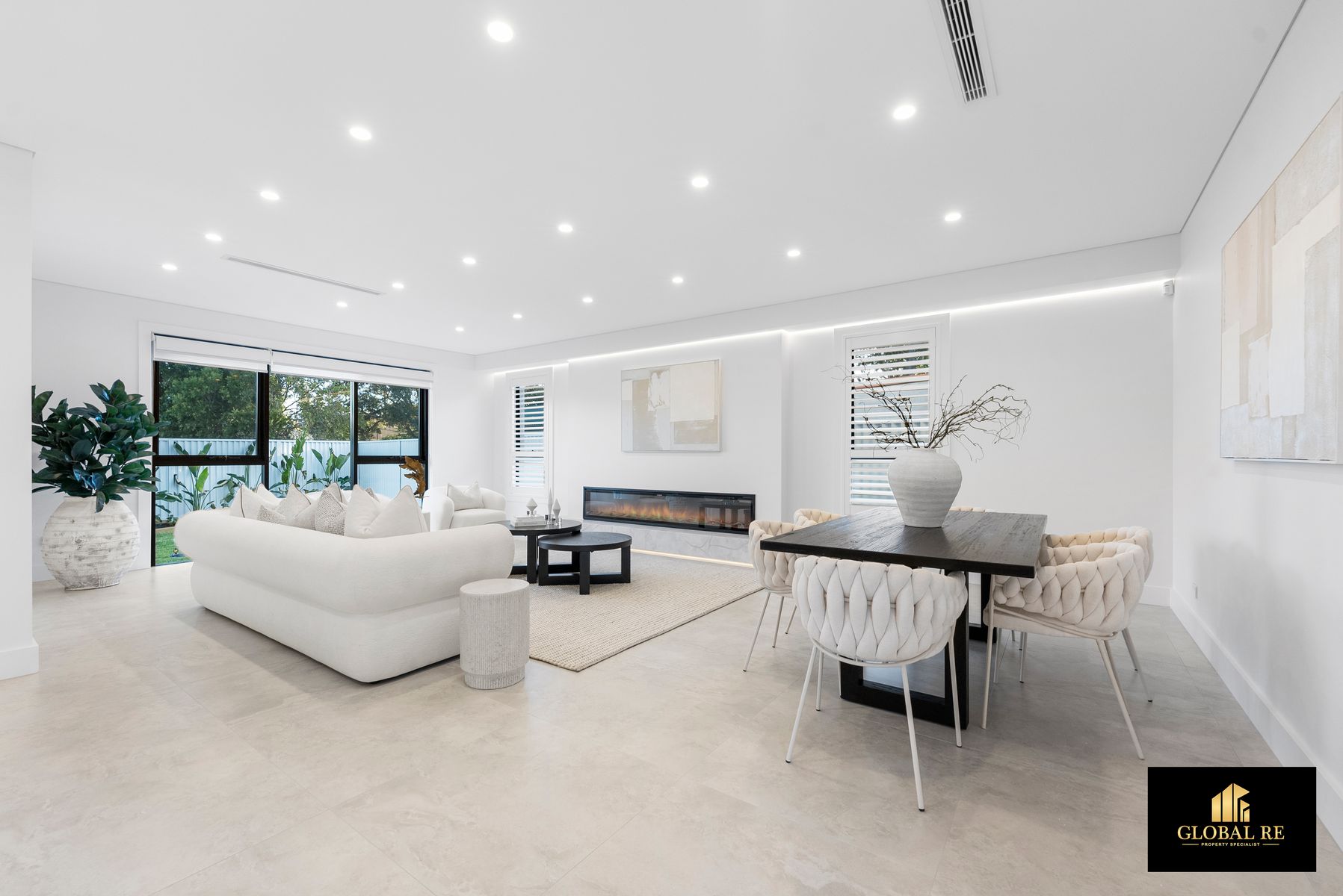 8 Lister Avenue, Cabramatta West, NSW 2166 - Image 2