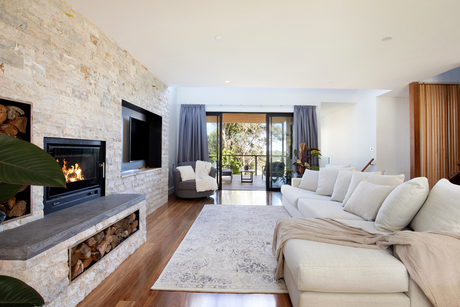 42-44 Hargraves Street, Blackheath, Nsw, 2785 - Image 6