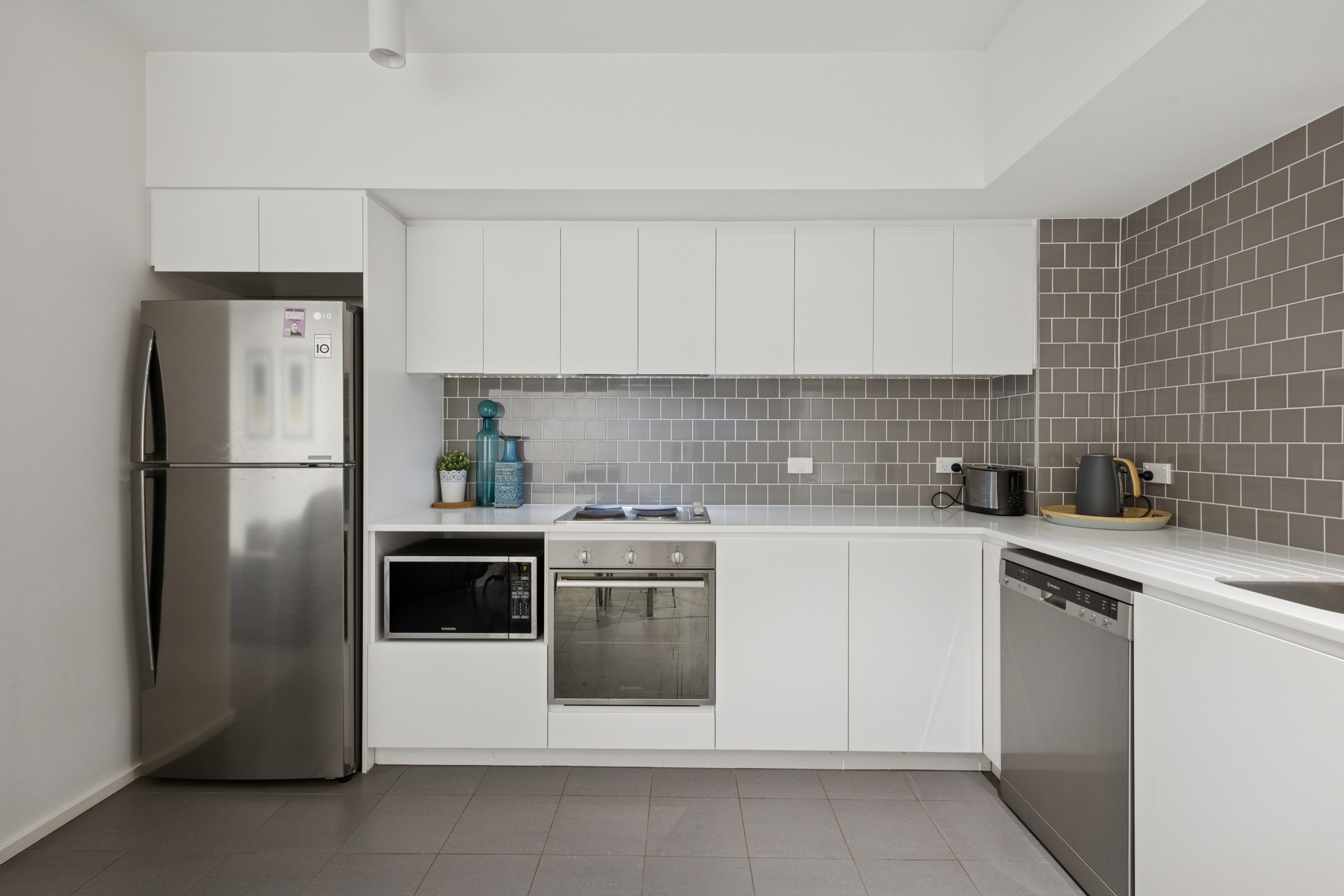 202/108 Bennett Street, East Perth, WA 6004 - Image 8