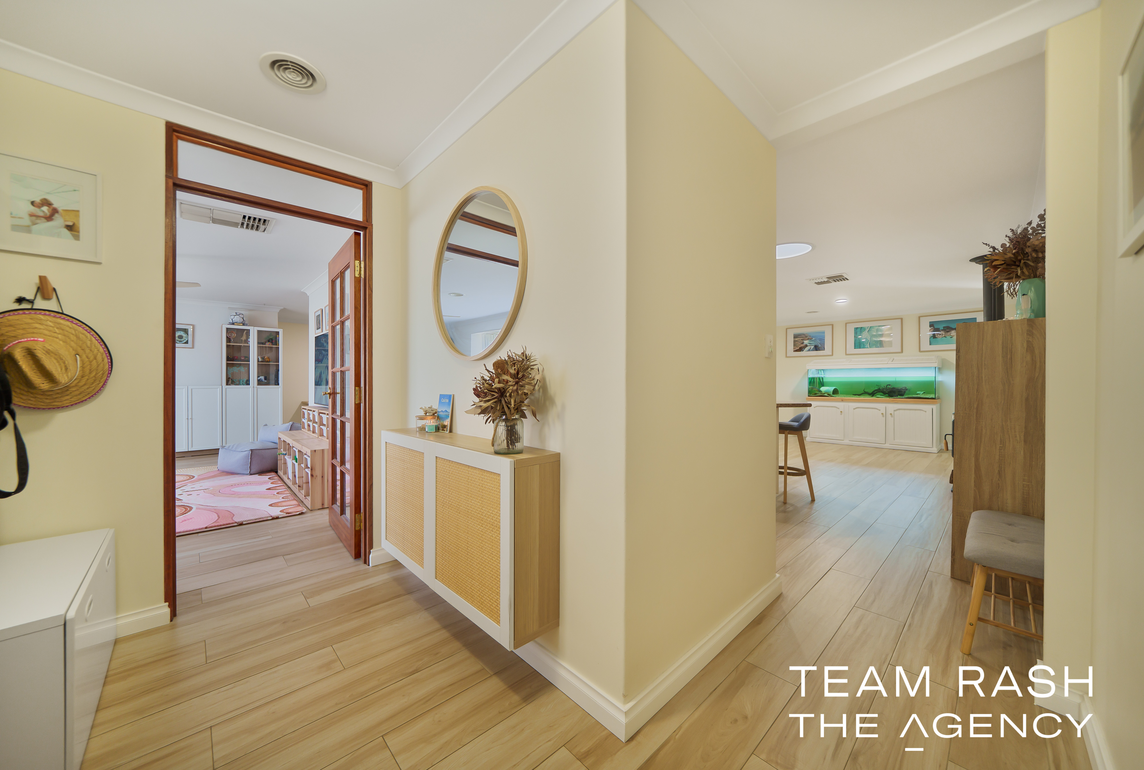 12 Shannon Court, Beechboro, WA 6063 - Image 2