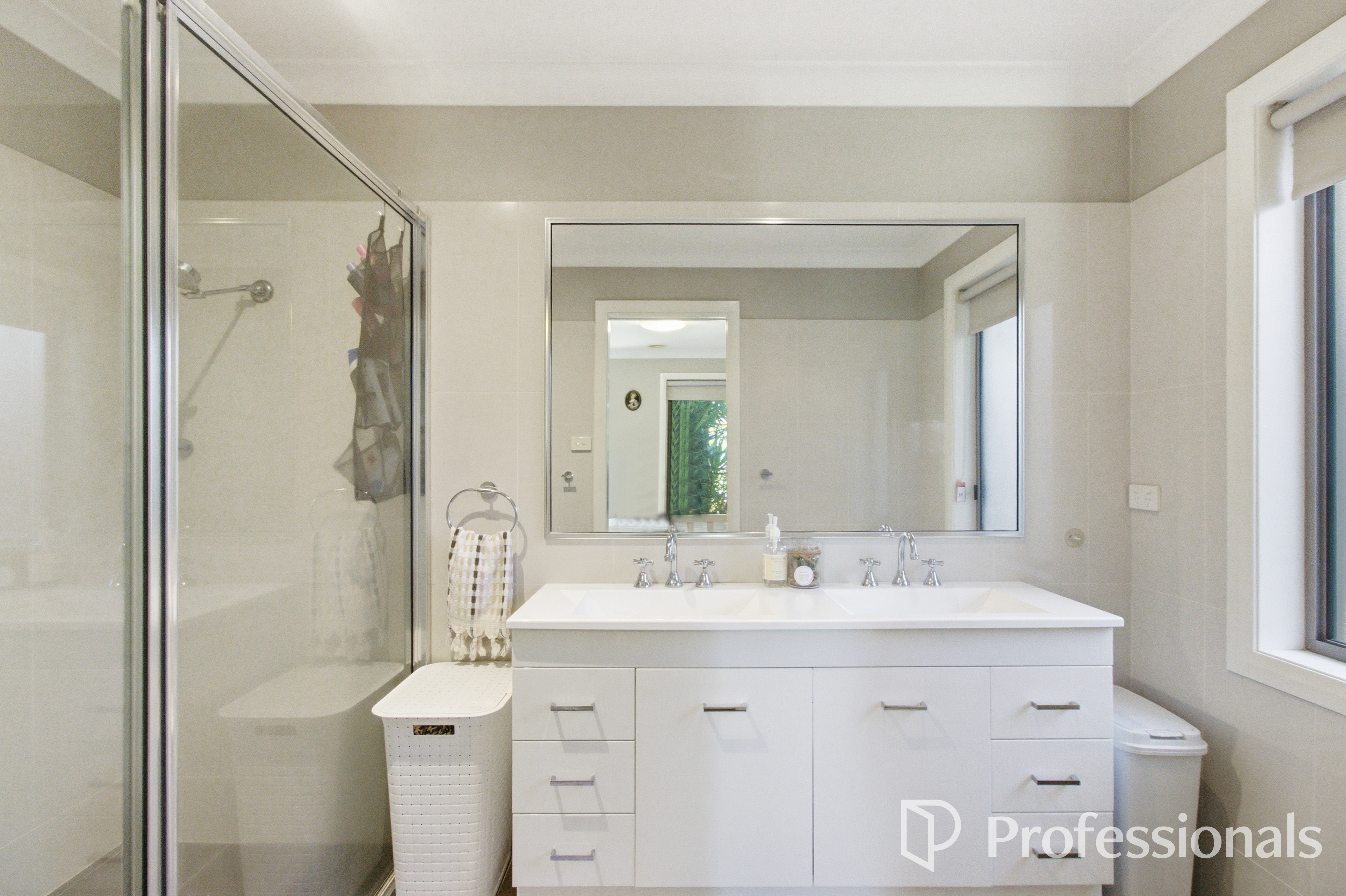 4-bedroom house at 7 Warambee Street, Glenfield Park, NSW 2650, Wagga Wagga, New South Wales