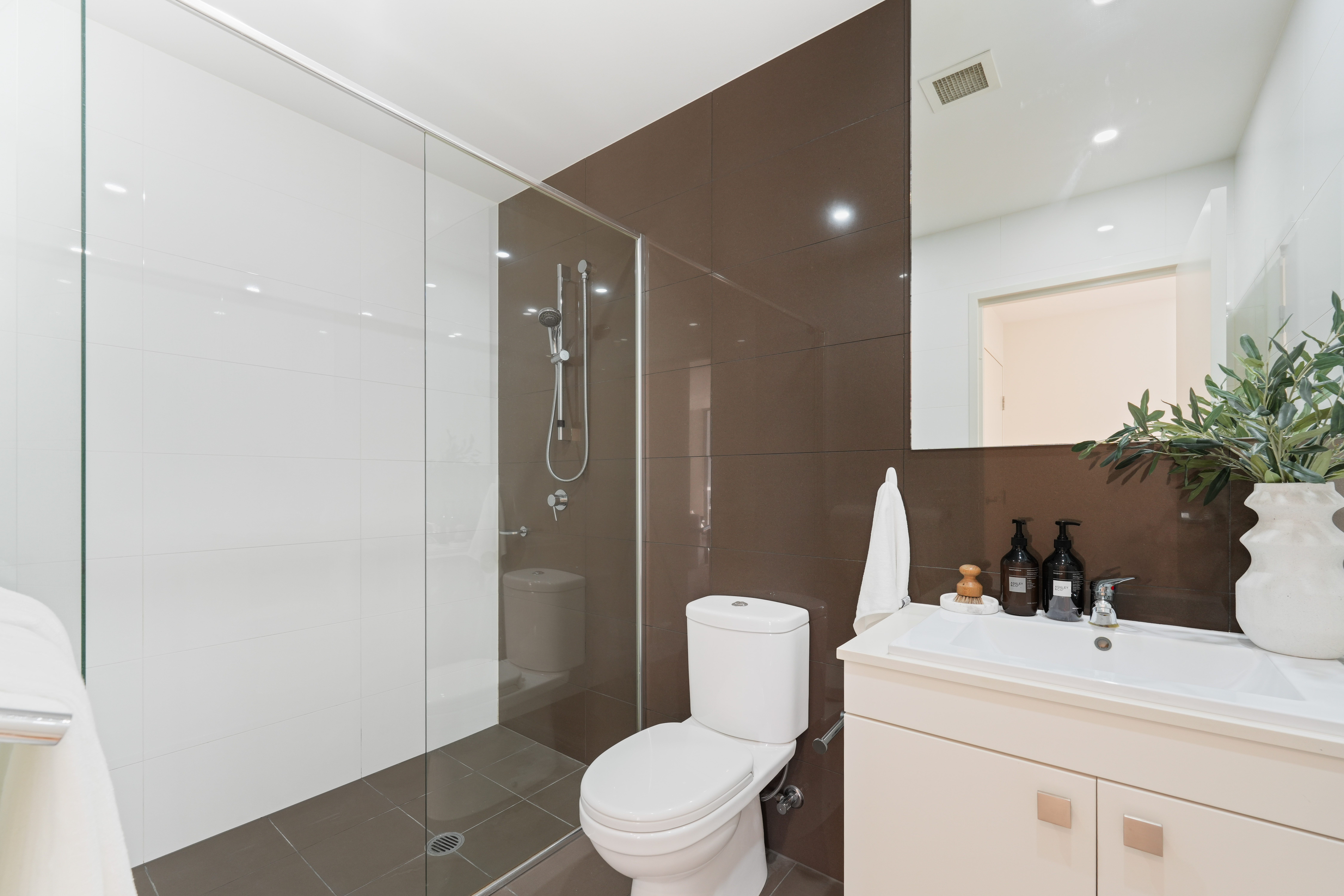 1309/43 Shoreline Drive, Rhodes, NSW 2138 - Image 6