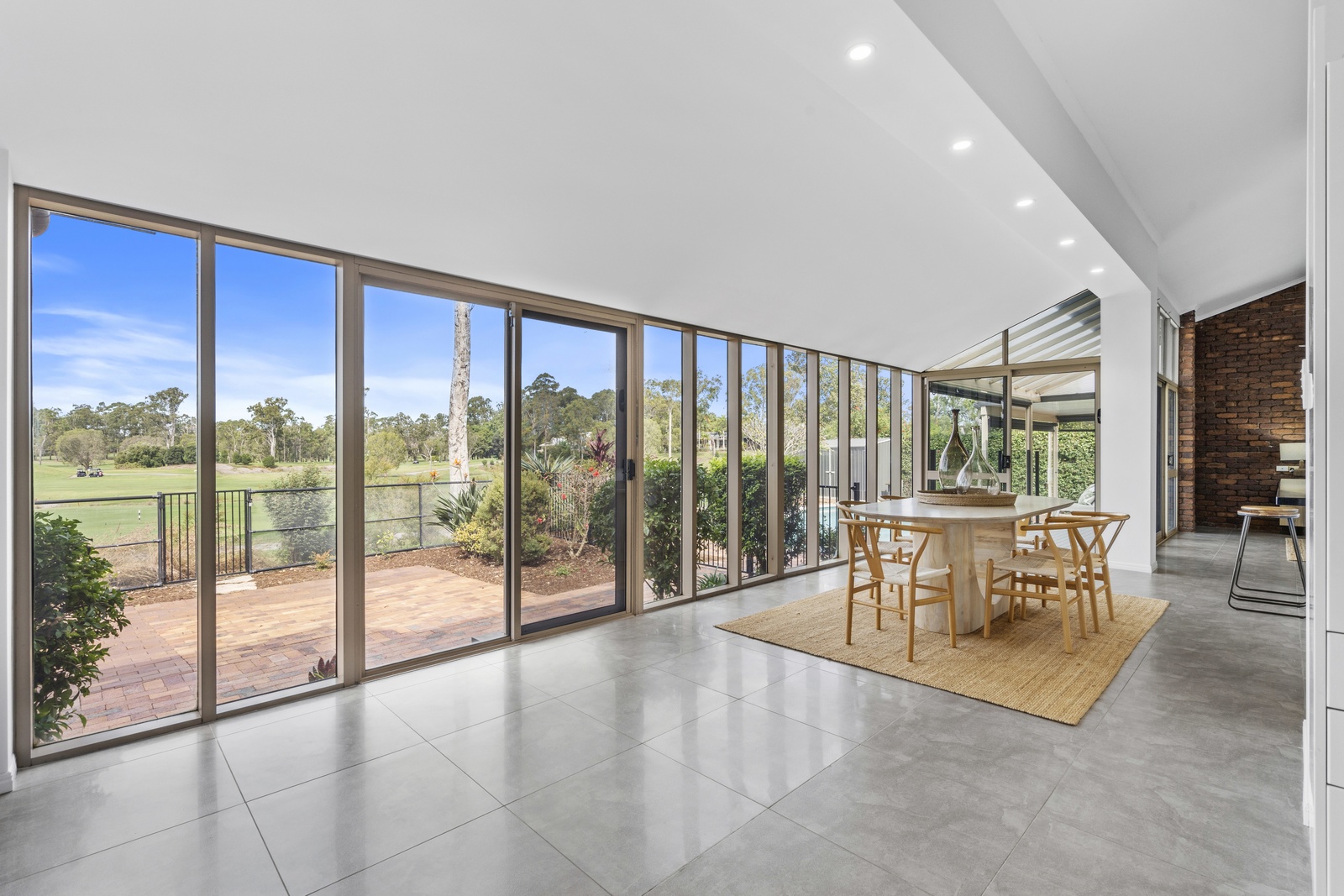 42 PETER THOMSON DRIVE, Parkwood QLD 4214 - Image 4