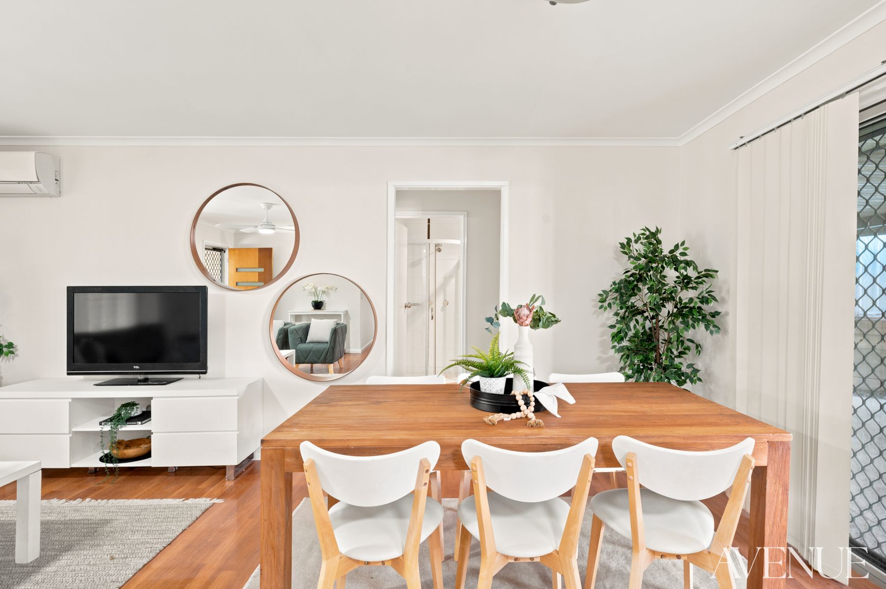18 Eugene Street, Boronia Heights, QLD 4124 - Image 5
