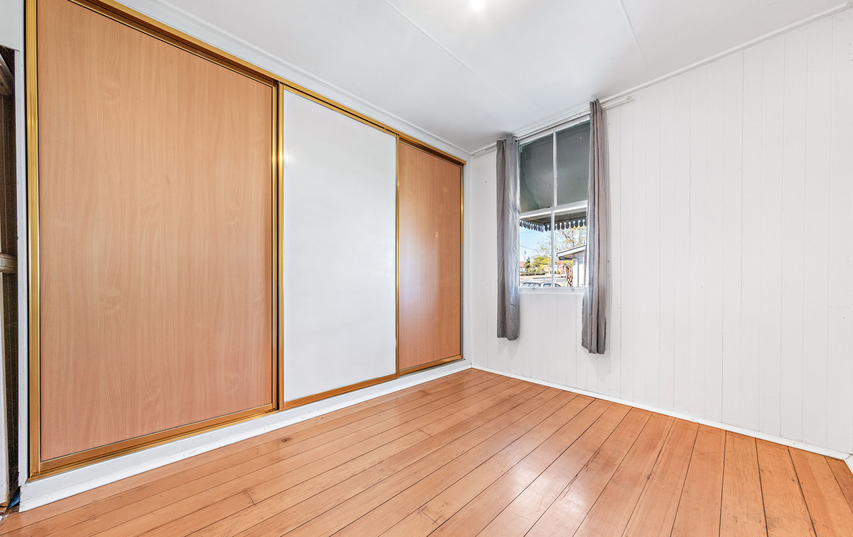4-bedroom house at 9 Wallace Street, Warwick, QLD 4370, Southern Downs, Queensland