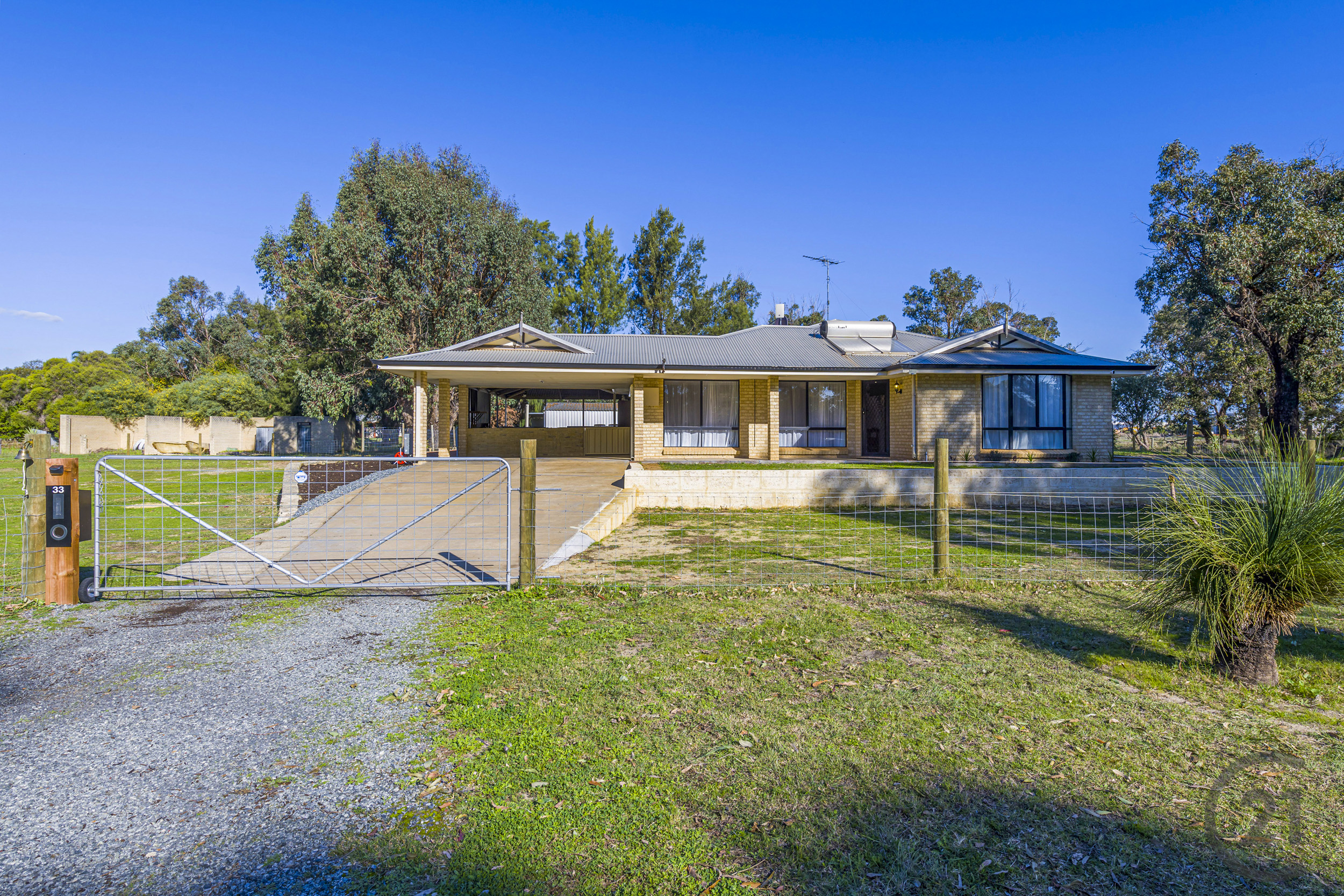 33 THOMAS STREET, Pinjarra WA 6208 - Image 2