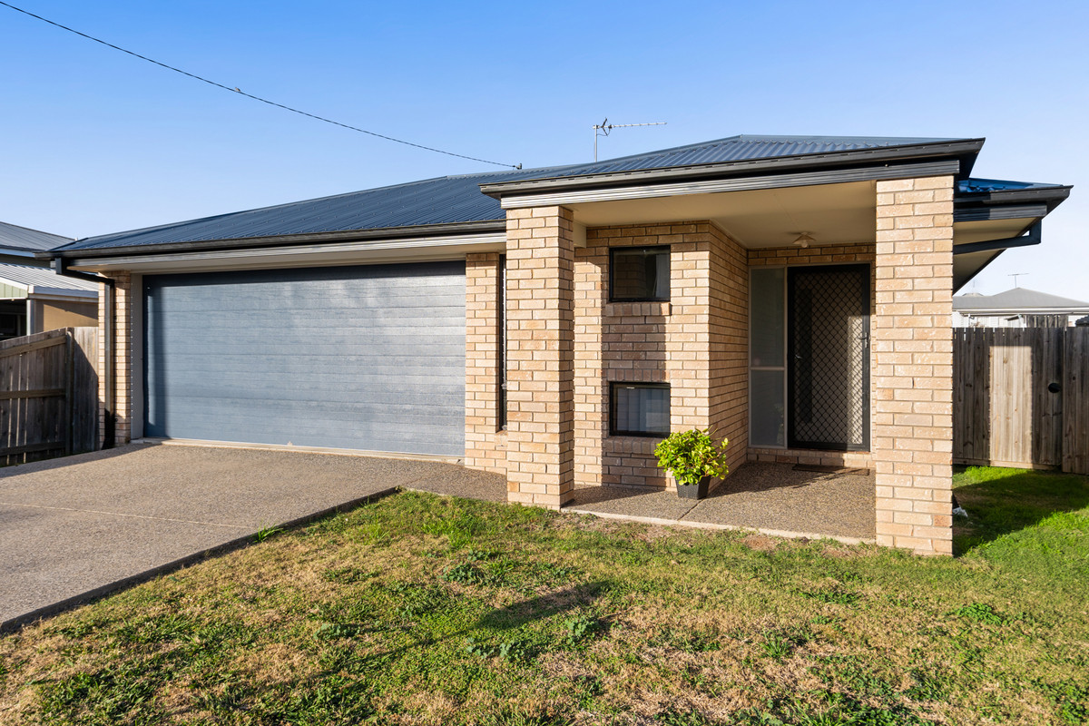 4-bedroom house at 33 Victoria Street, Clifton, QLD 4361, , Queensland