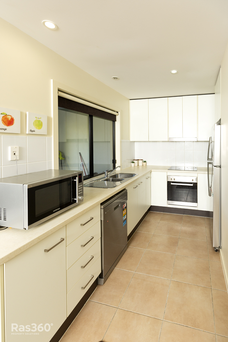 42/1 Michel Place, Telina, QLD 4680 - Image 10