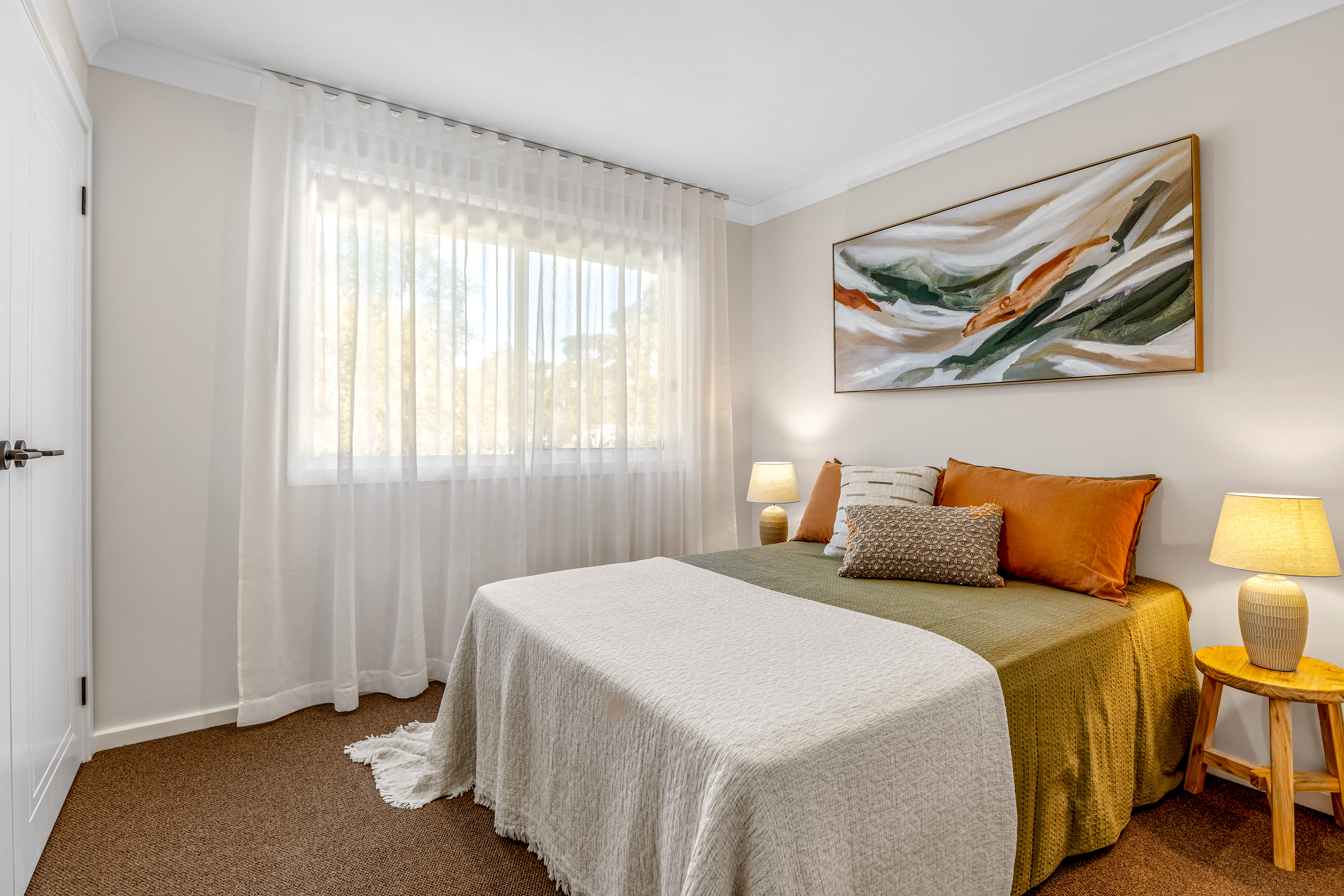4-bedroom unit at 52 King Street, Glenbrook, NSW 2773, Blue Mountains, New South Wales