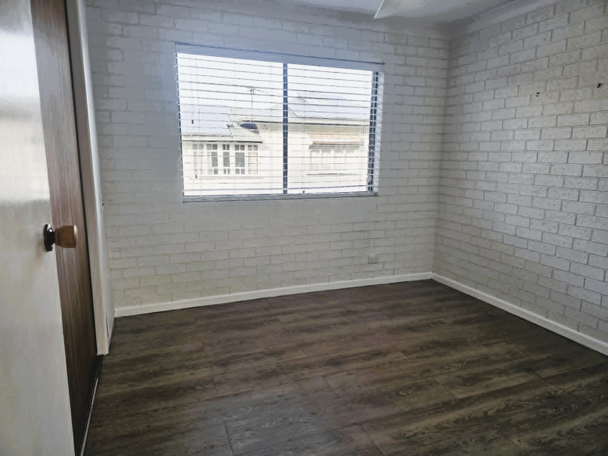 PENINSULA TERRACE 1 5 SYDNEY STREET, REDCLIFFE QLD 4020 - Image 10