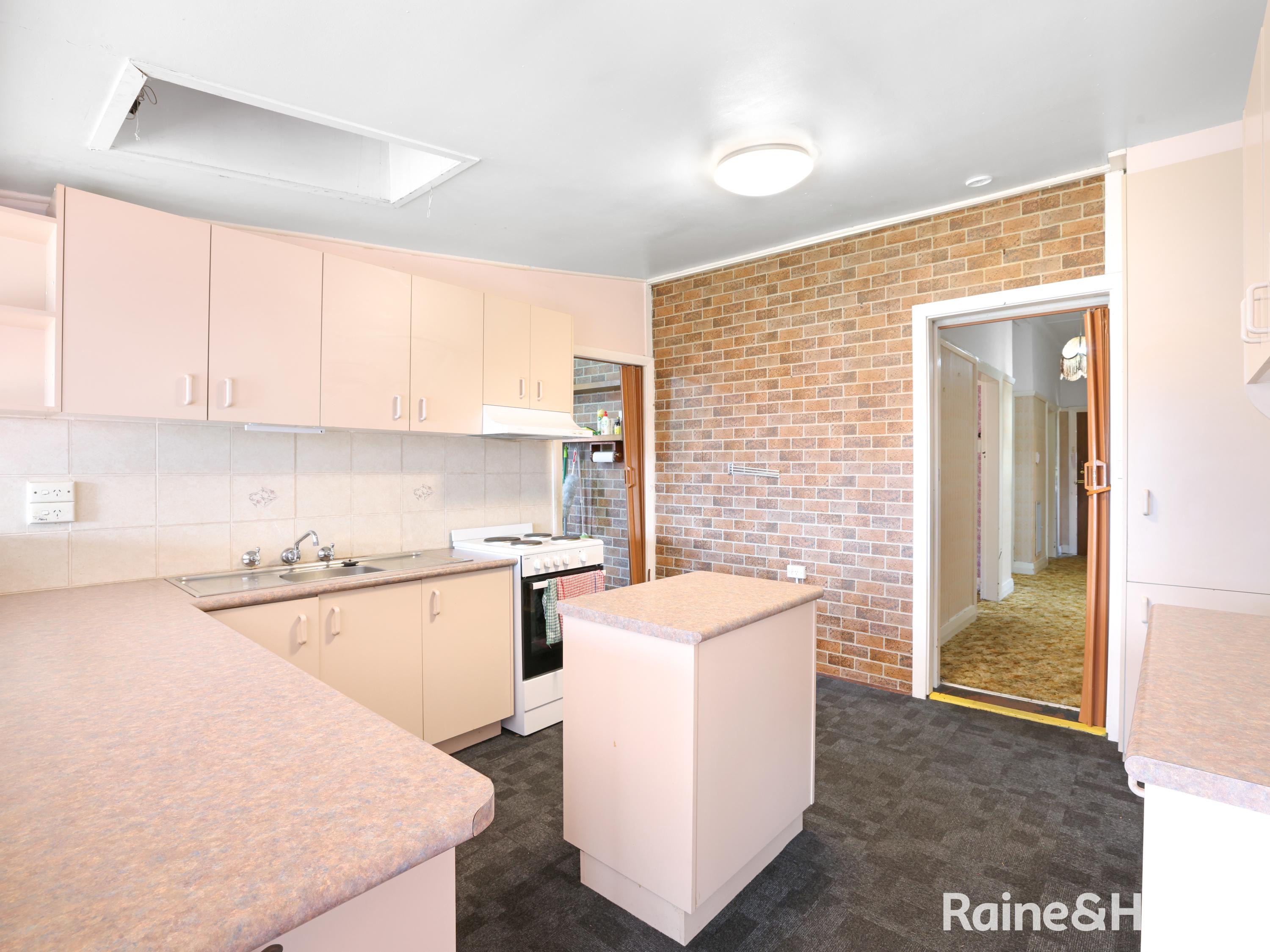 355 Howick Street, Bathurst, NSW 2795 - Image 10