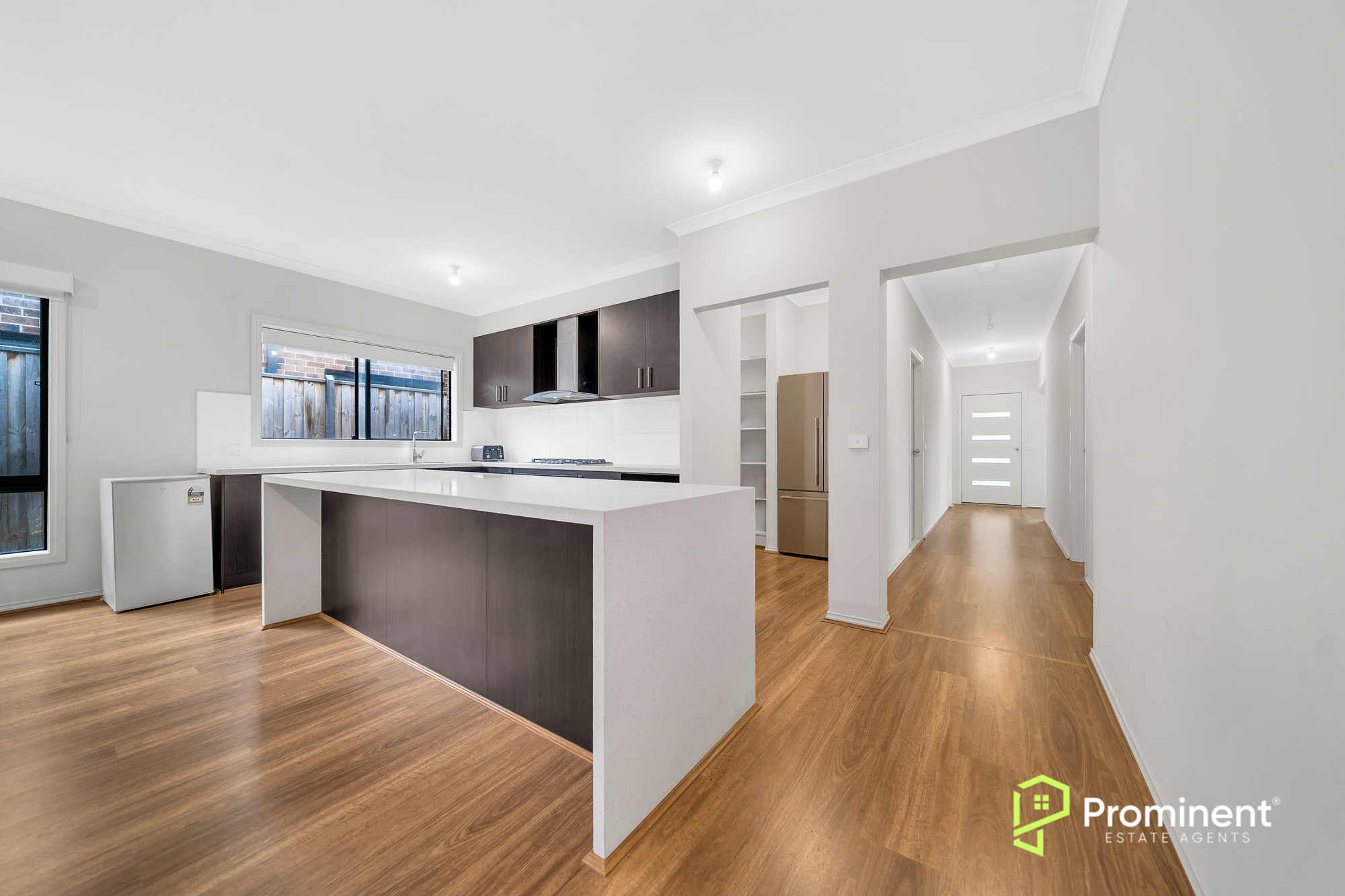 8 SCONE STREET, Cranbourne East VIC 3977 - Image 6