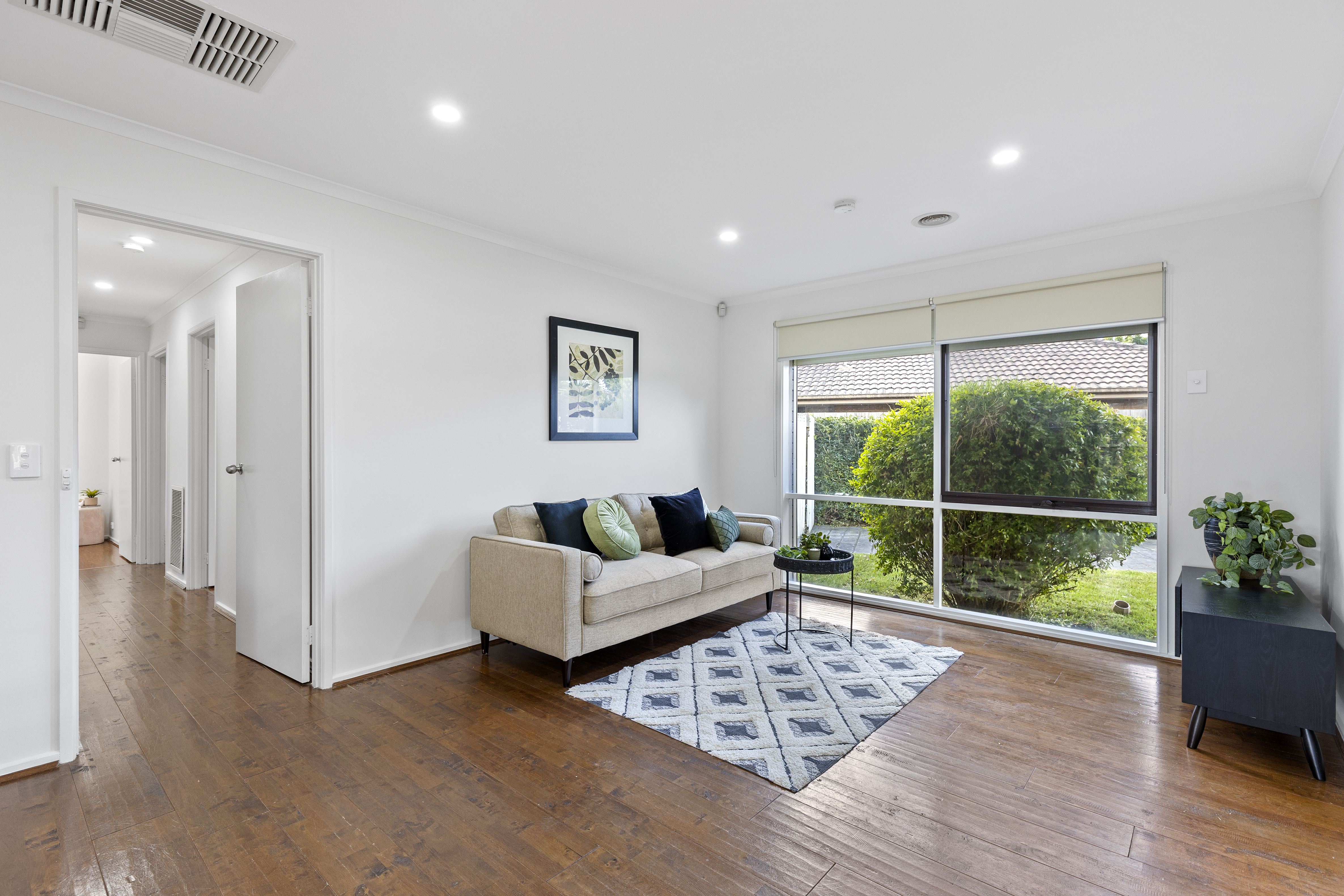 154 WARADGERY DRIVE, Rowville VIC 3178 - Image 4