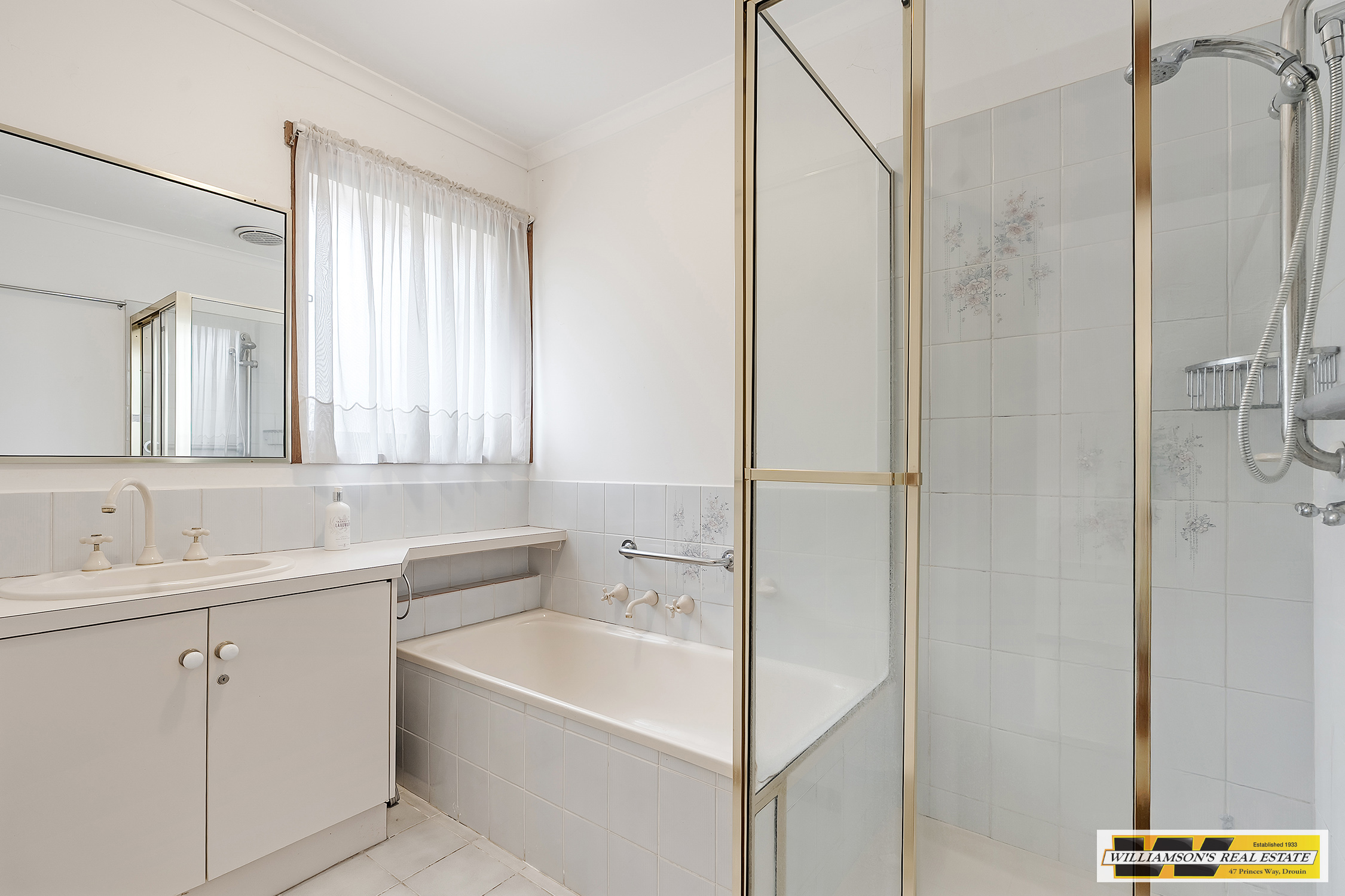 2/11 Bowen Street, Warragul, VIC 3820 - Image 6