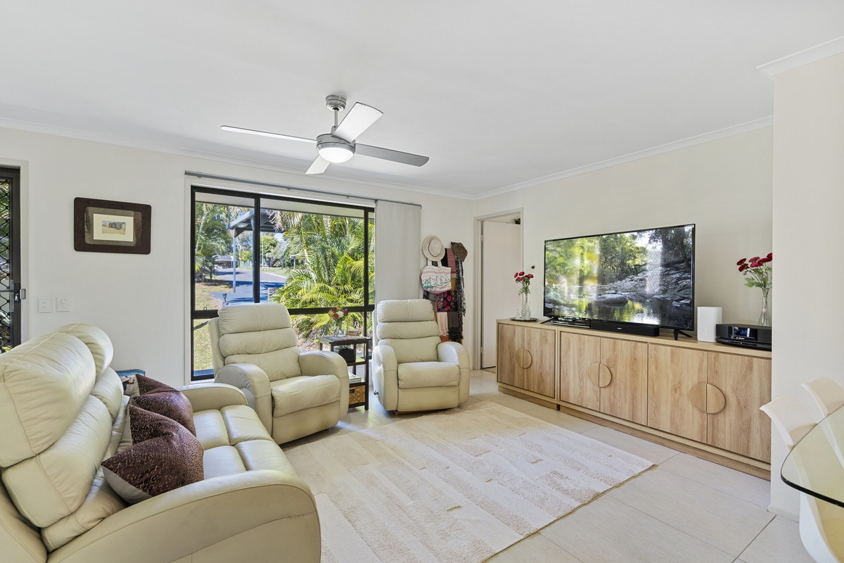 26 DUGANDAN STREET, Nerang QLD 4211 - Image 3