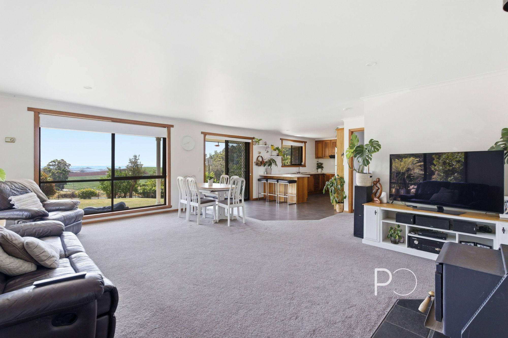 4-bedroom house at 437 Forthside Road, Forthside, Tas, 7310, Devonport, Tasmania
