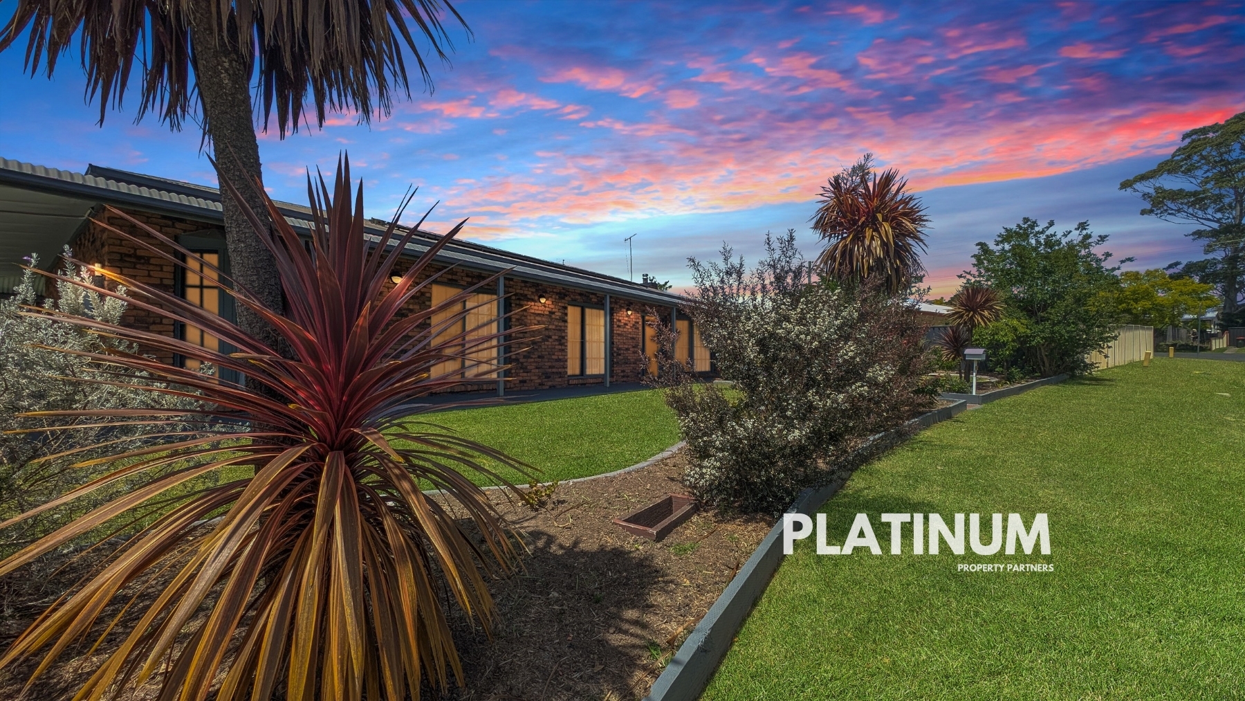 5 ROSE AVENUE, Sanctuary Point NSW 2540 - Image 1