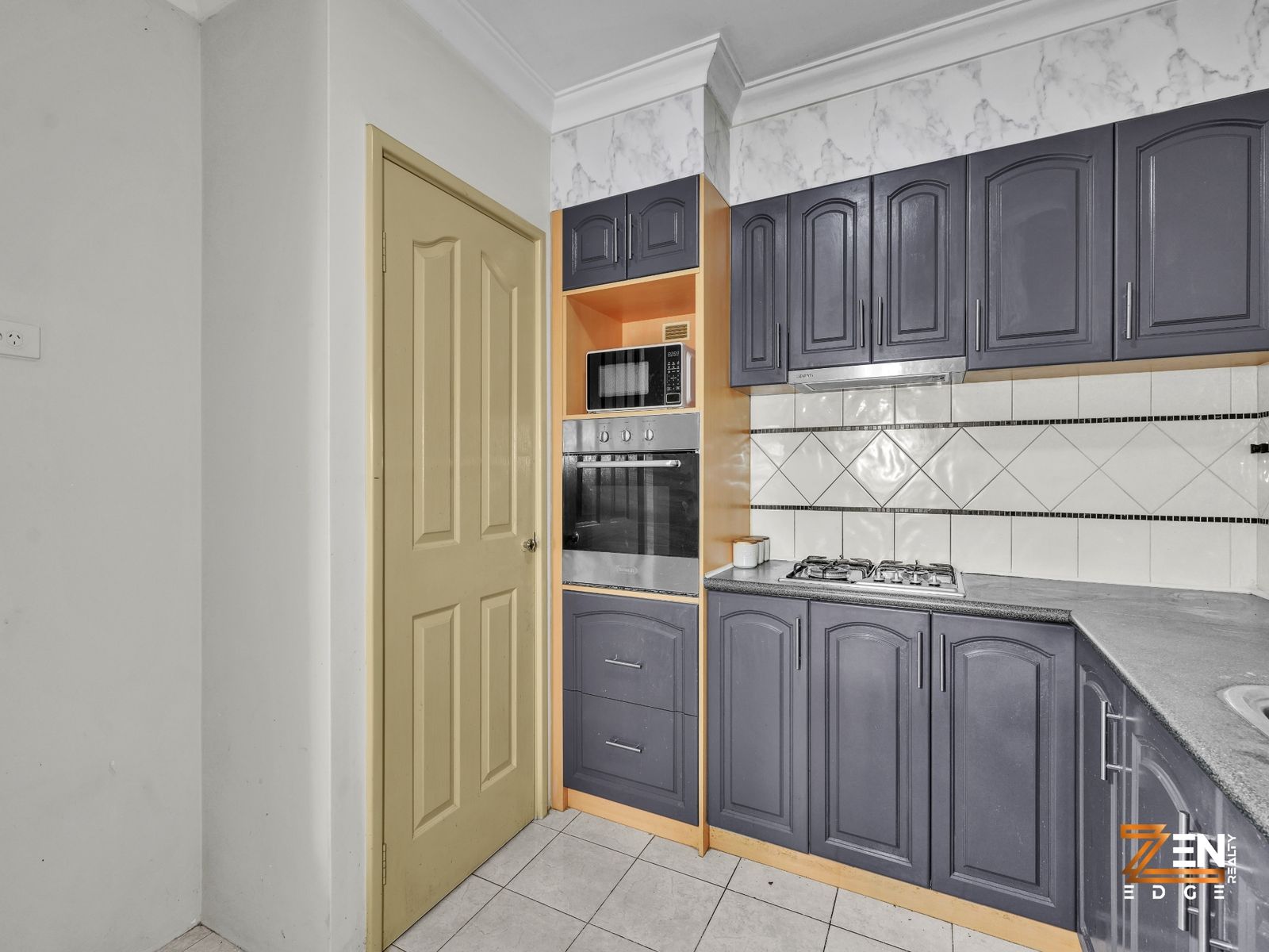 3-bedroom unit at 6/32 Mason Street, Cannington, WA 6107, Canning, Western Australia