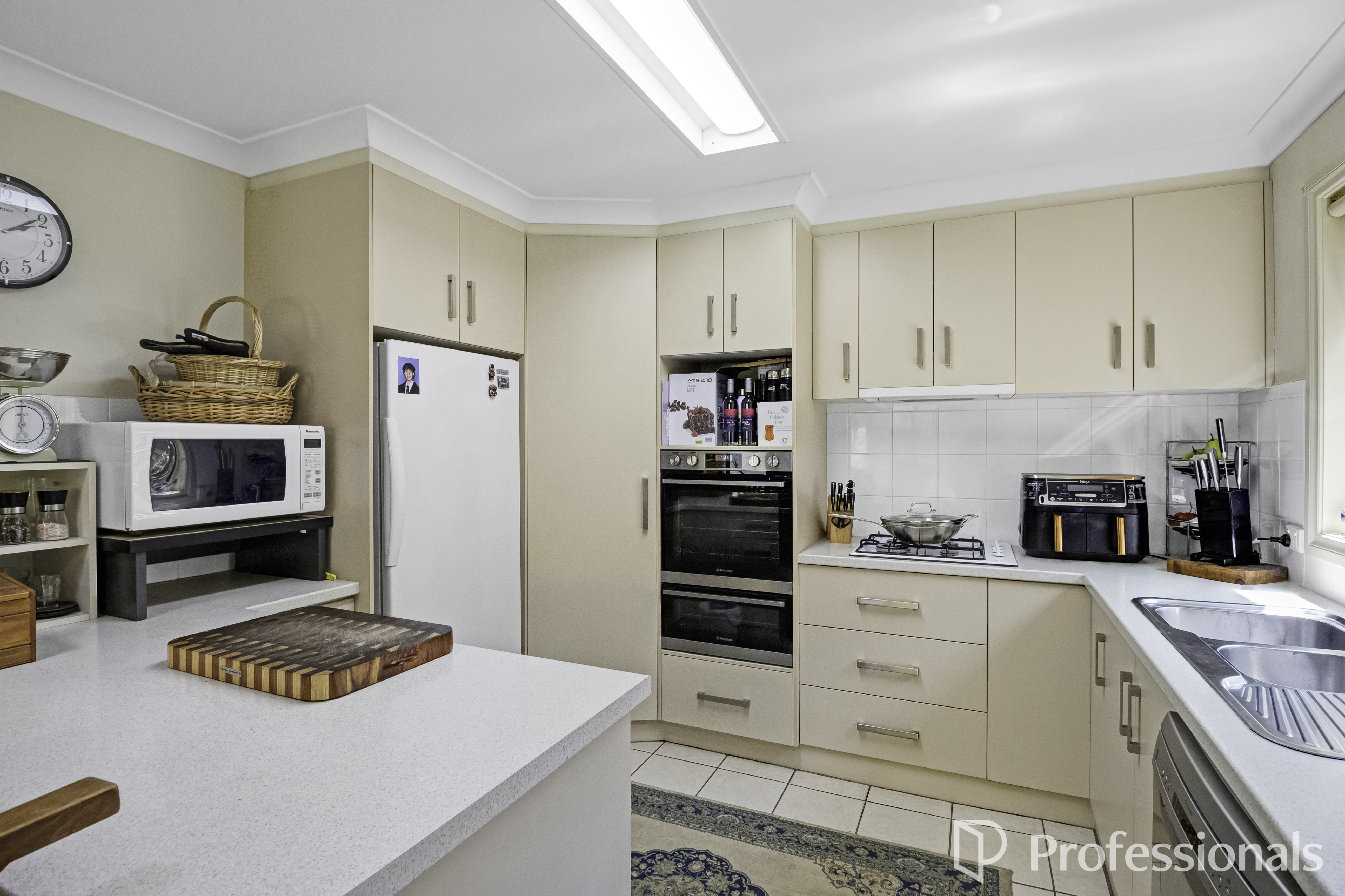 4-bedroom house at 2 Glenvale Place, Bourkelands, NSW 2650, Wagga Wagga, New South Wales