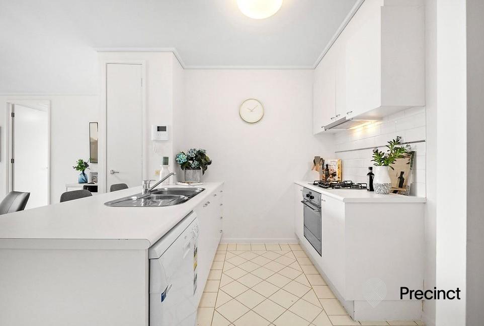 67/99 Whiteman St, Southbank, Vic, 3006 - Image 4