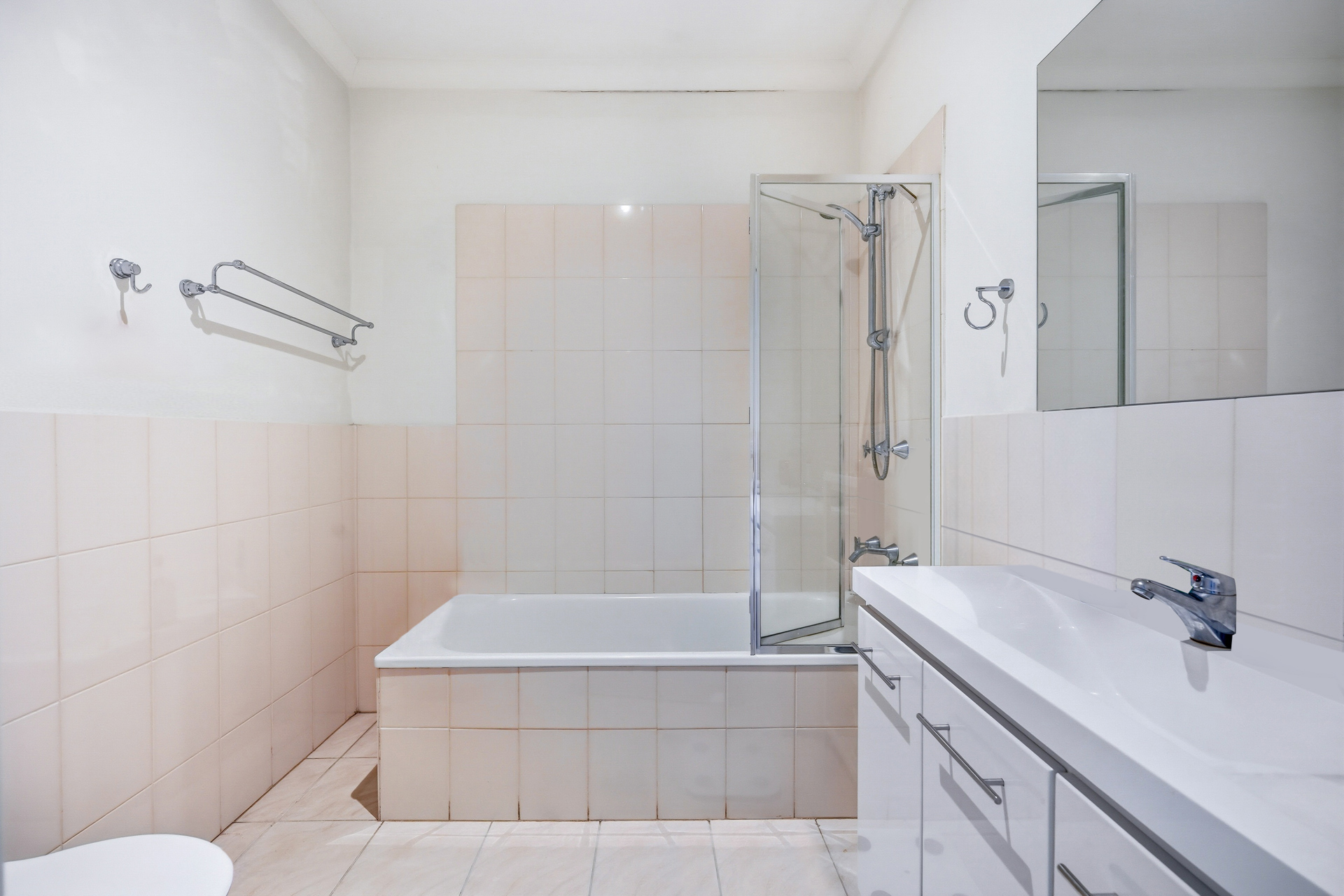 3-bedroom unit at 9/1-3 Boronia Road, Vermont, VIC 3133, Whitehorse, Victoria