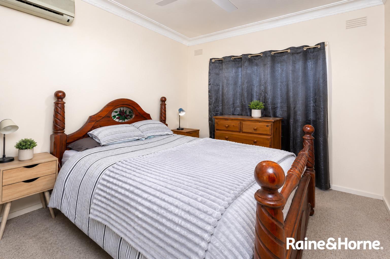 3 Acacia Street, Kooringal, NSW 2650 - Image 6