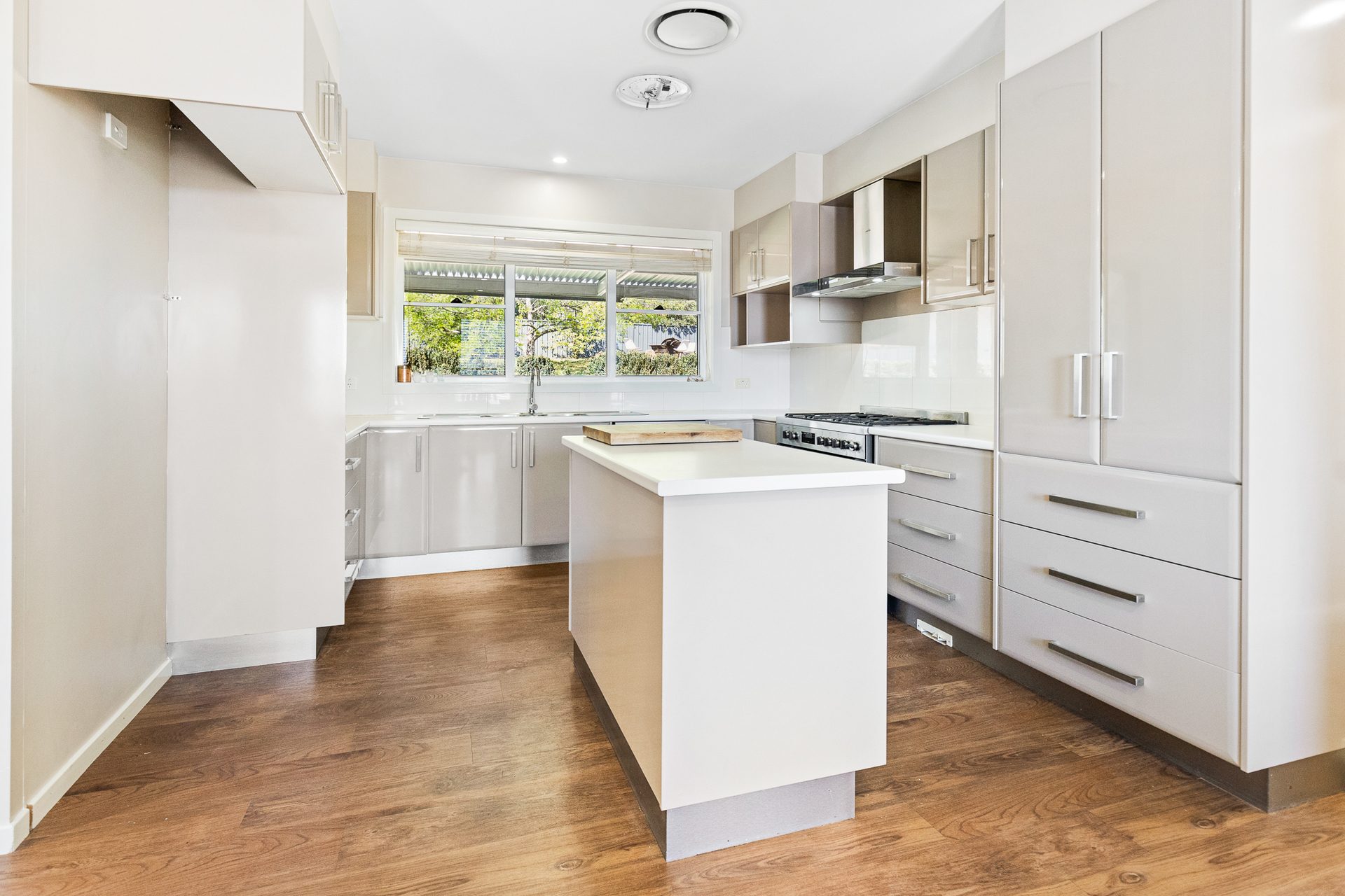 6-bedroom house at 7 Worobil Street, Gulgong, NSW 2852, Mid-Western, New South Wales