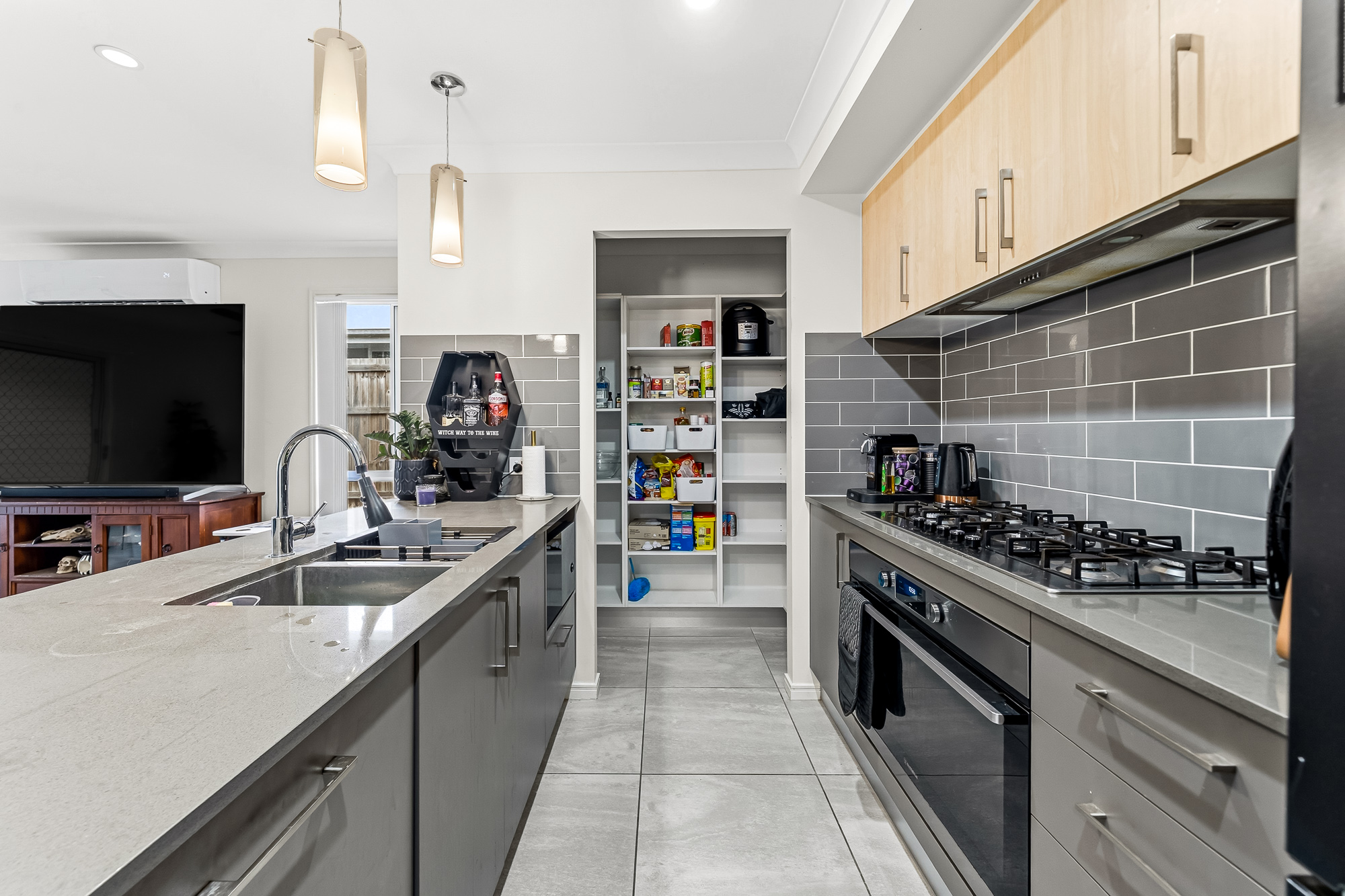 4-bedroom house at 8 Mooloolah Street, Deebing Heights, QLD 4306, Ipswich, Queensland